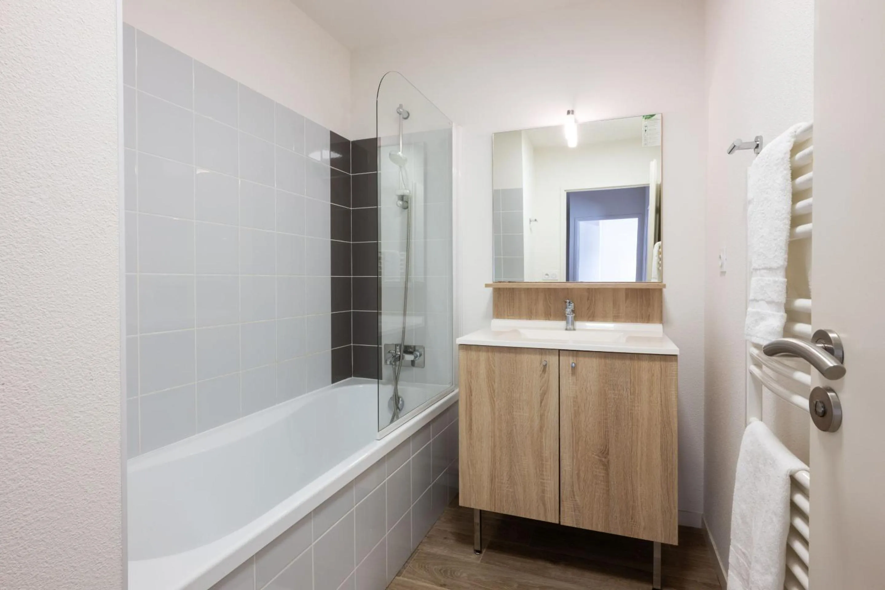 Bathroom in Résidence Odalys Le Domaine des Pins