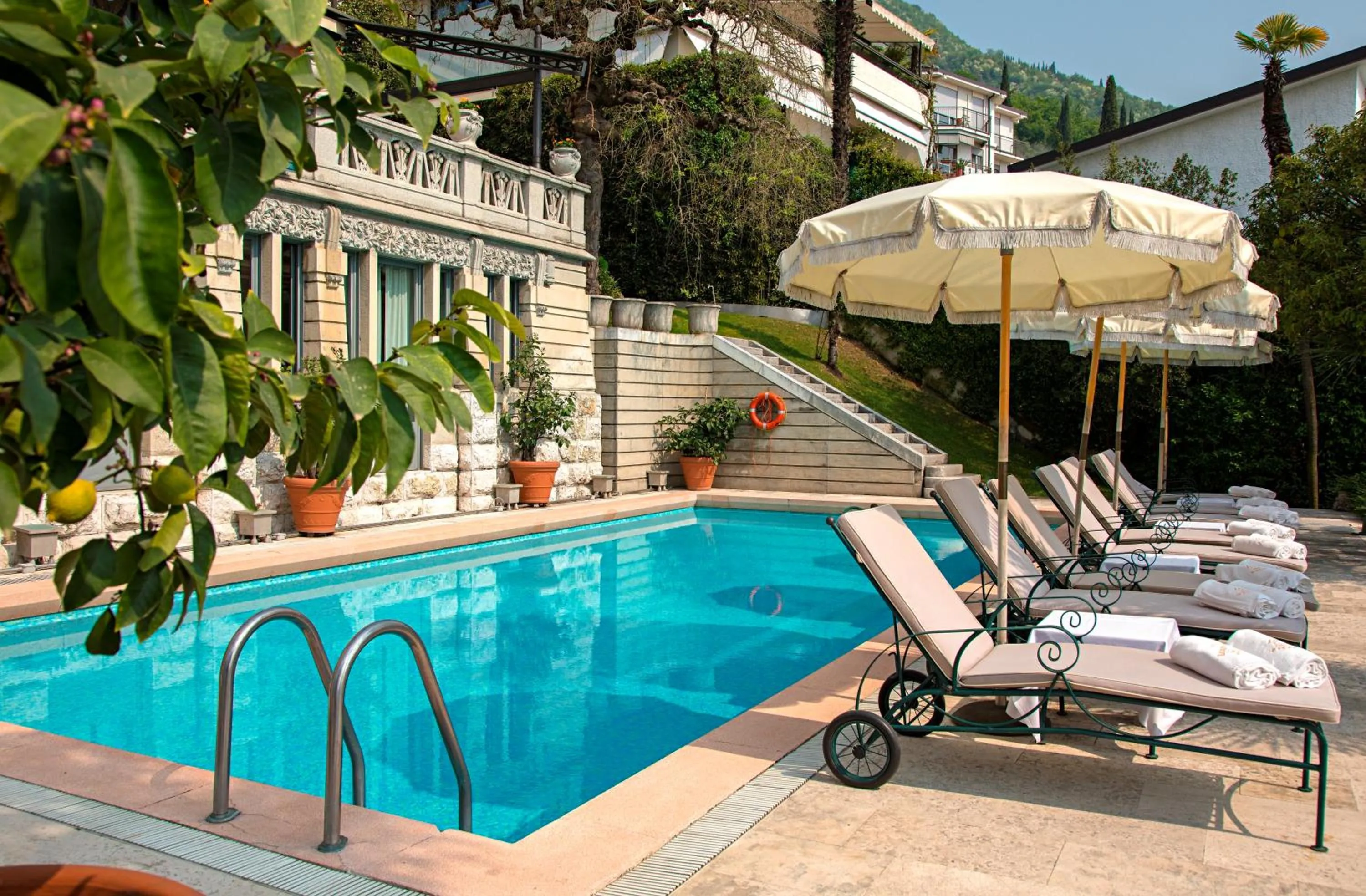 Swimming pool in Hotel Laurin