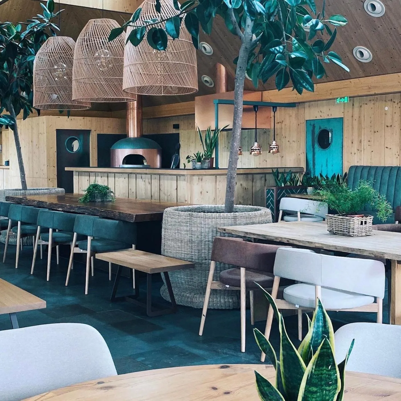 Restaurant/places to eat in FeelViana Sport Hotel