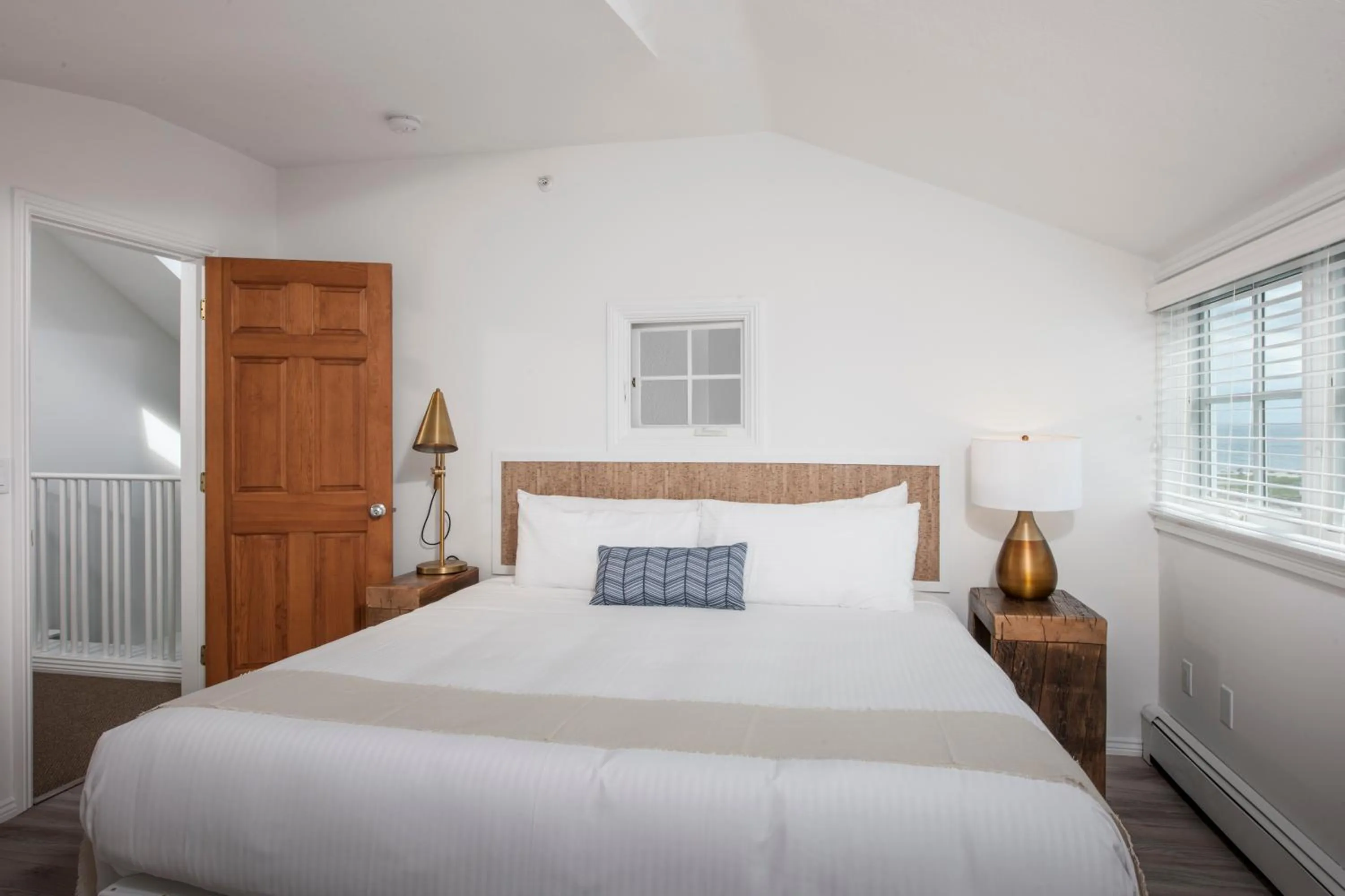 Bed in ViewPoint Hotel