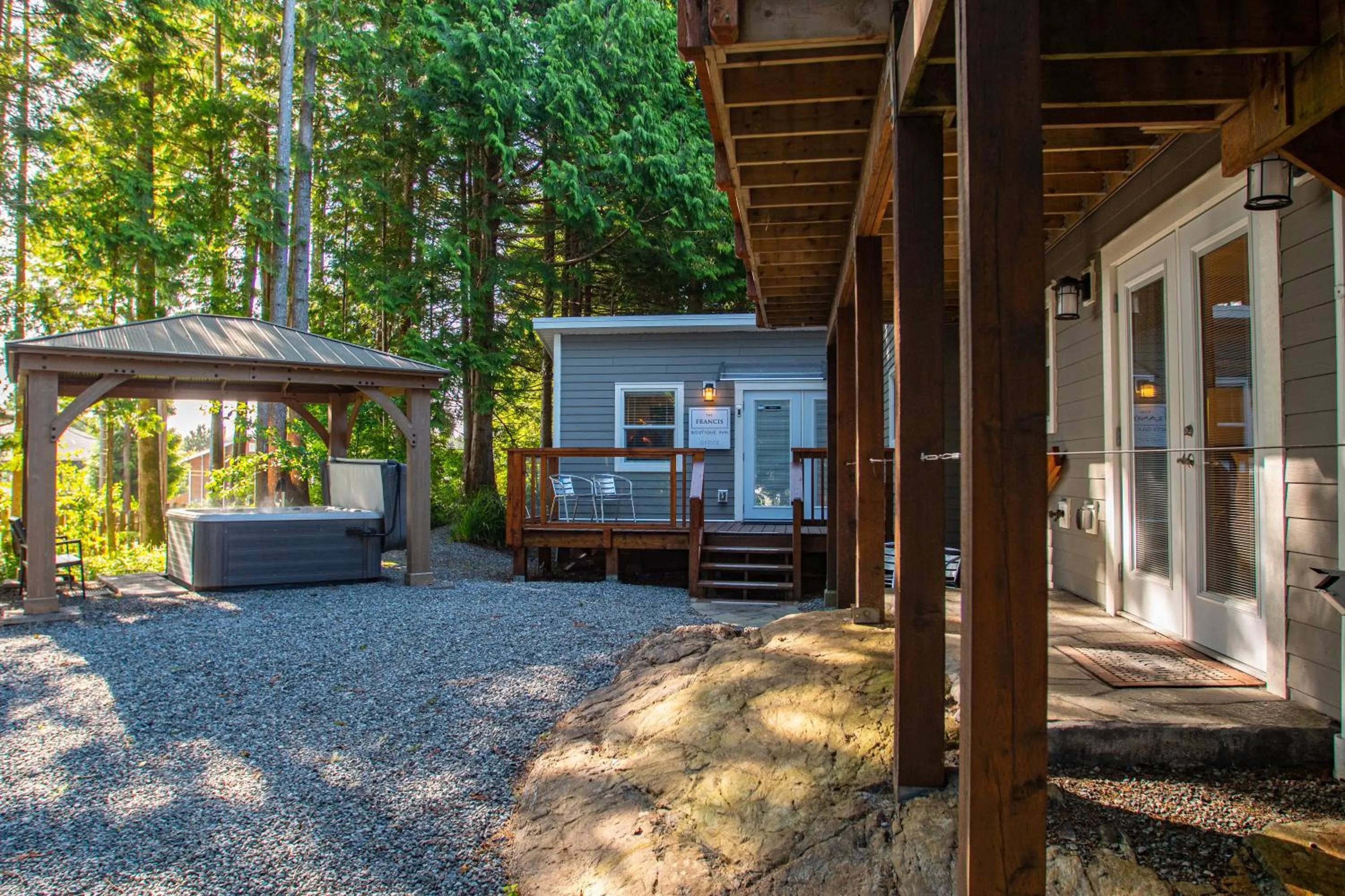 The Francis Boutique Inn