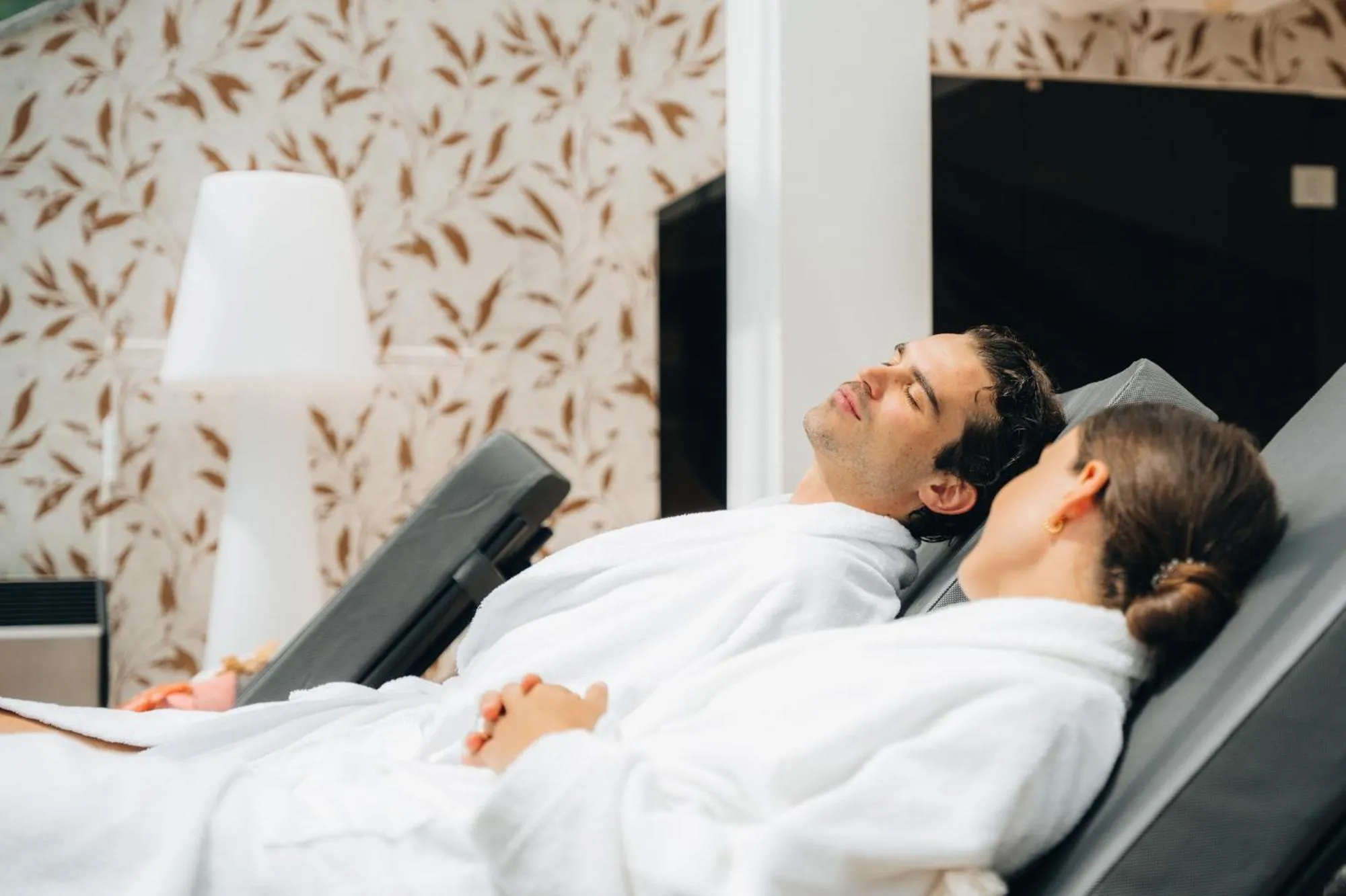 People in MANNI das Hotel