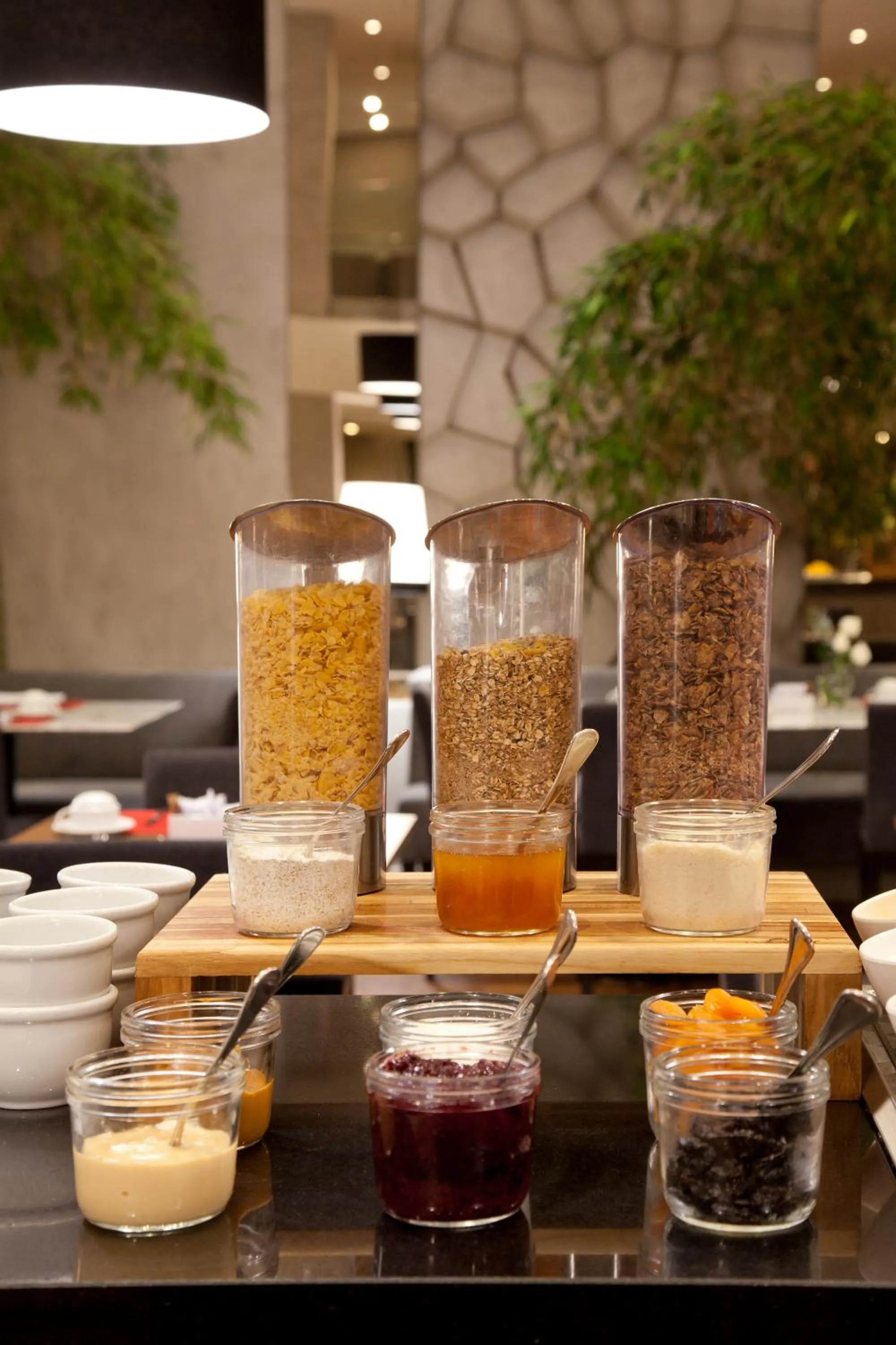 Breakfast in NH Collection Curitiba