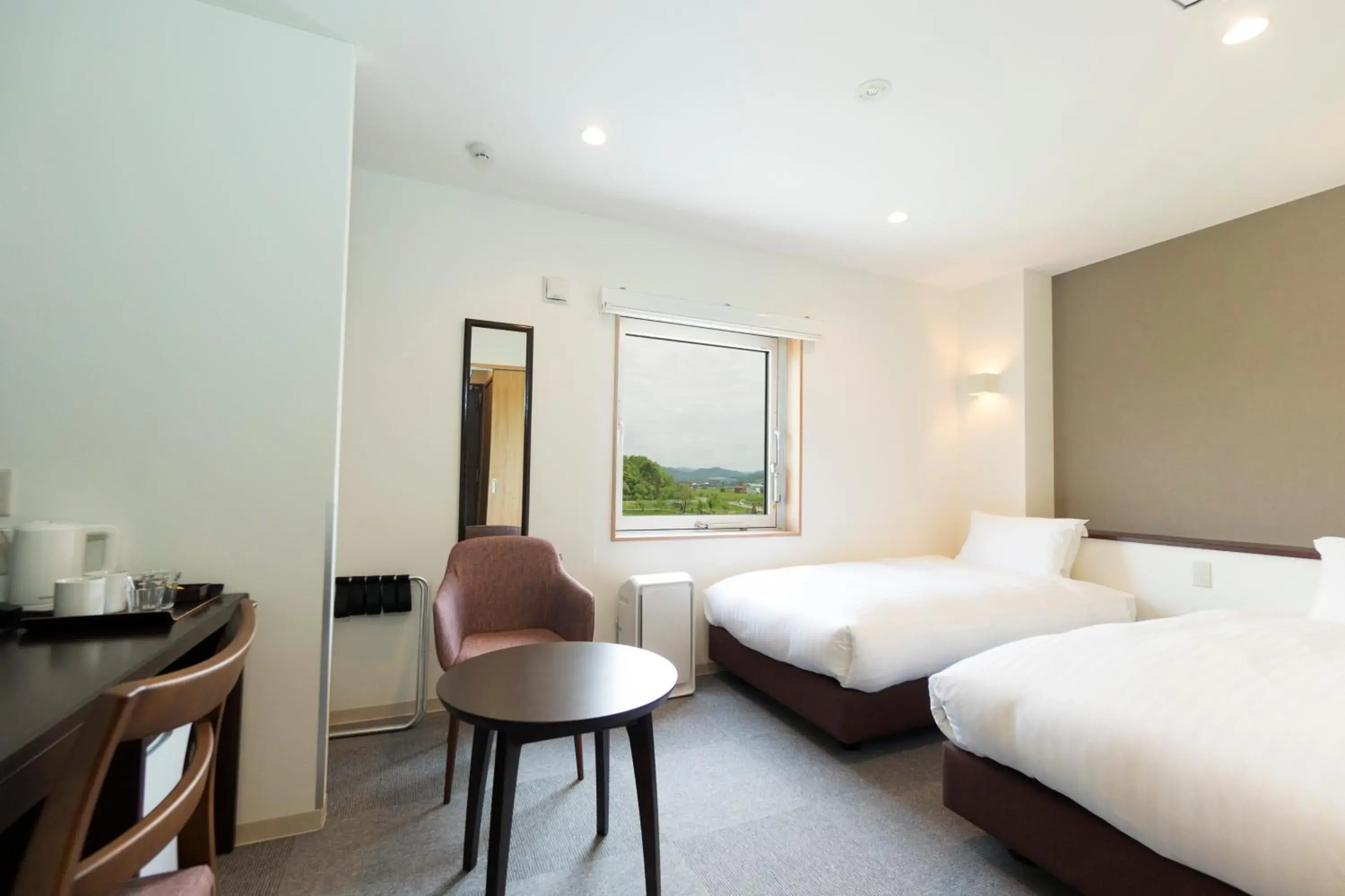 Standard Twin Room - single occupancy in Mikasa Tennen Onsen Taikonoyu Sparesort Hotel Taiko Bettei Hatago Standard Twin Room - single occupancy in Mikasa Tennen Onsen Taikonoyu Sparesort Hotel Taiko Bettei Hatago