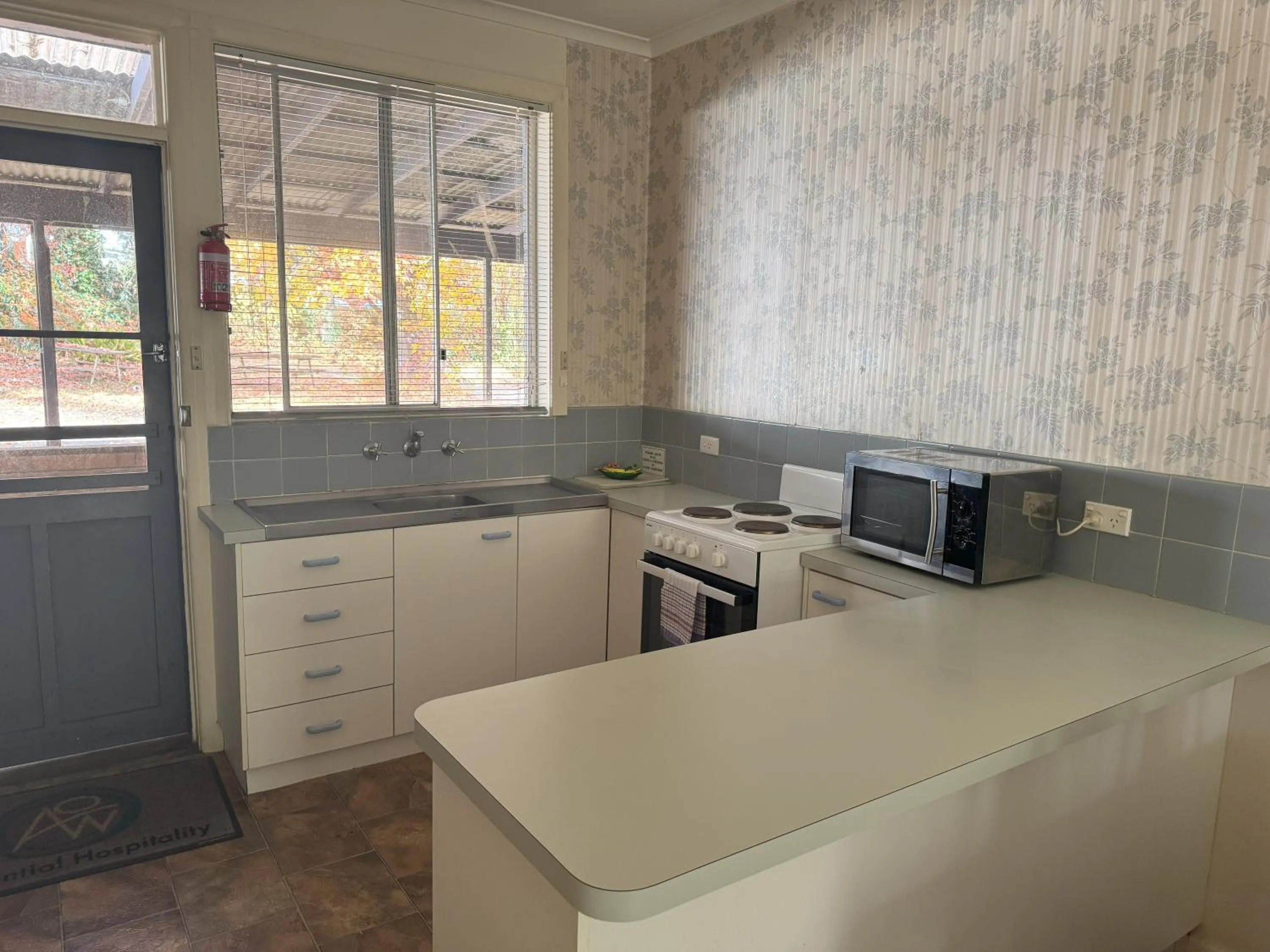 Kitchen or kitchenette in Ovensview On Riverside