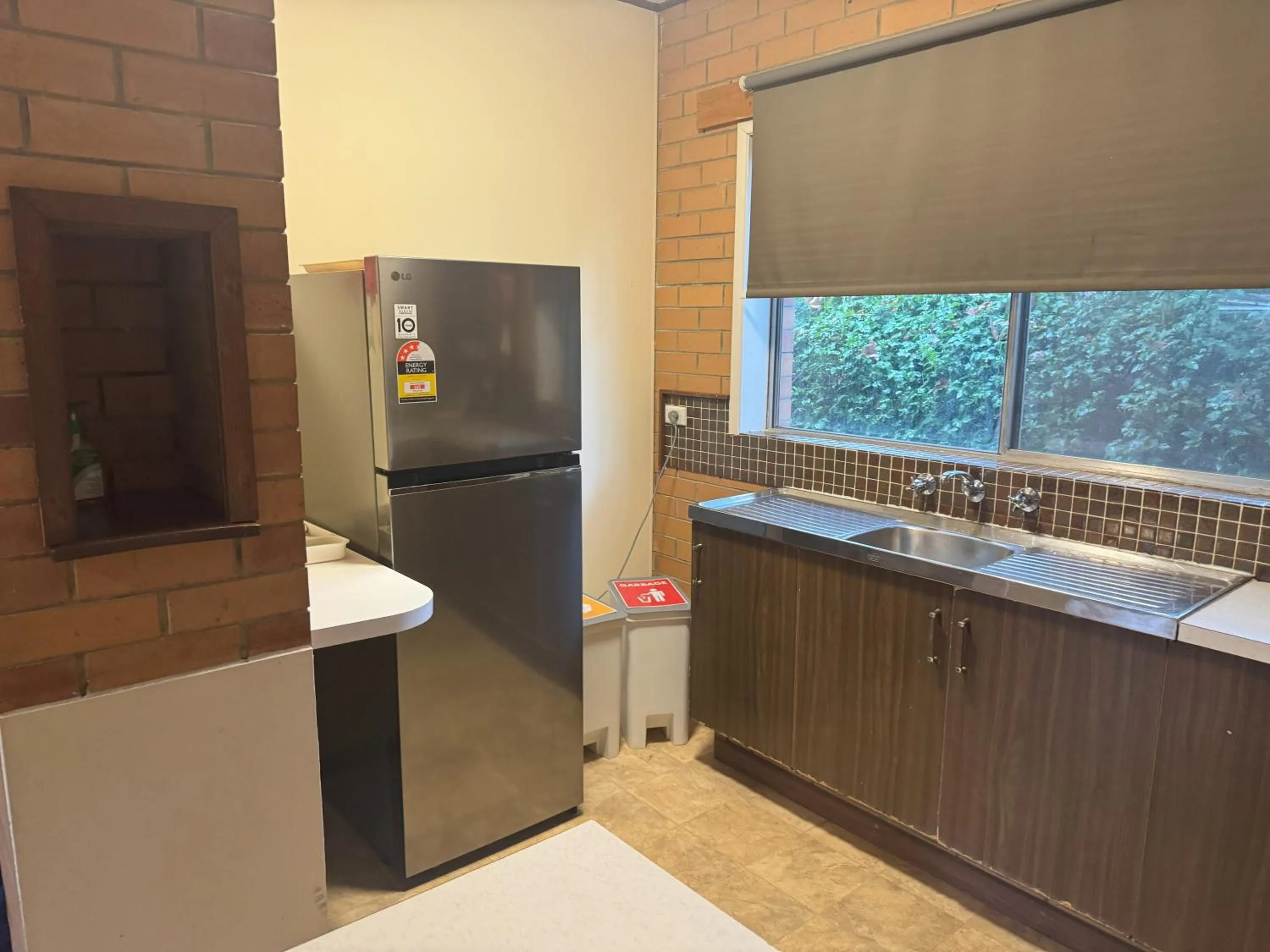 Kitchen or kitchenette in Ovensview On Riverside