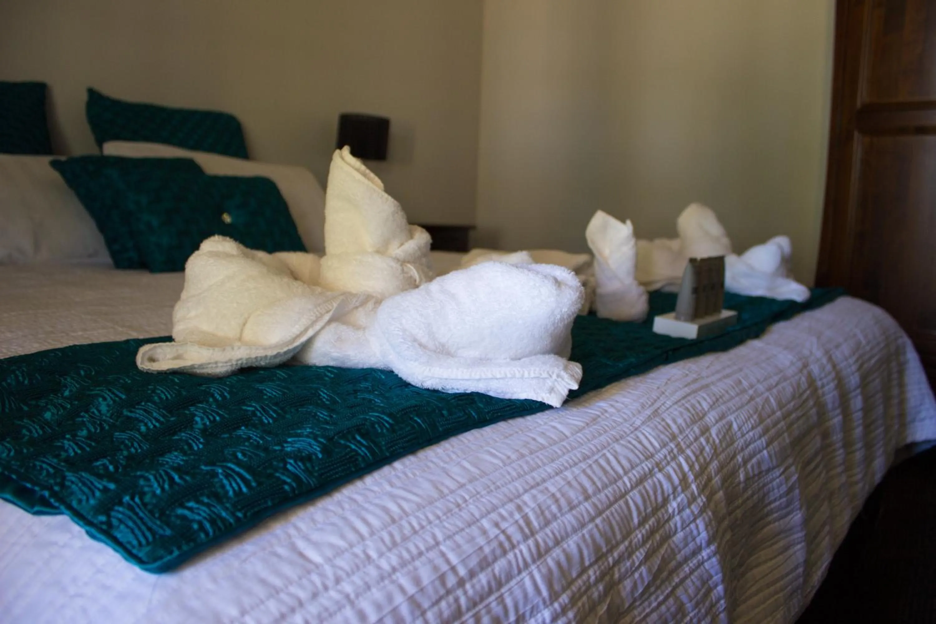 Coffee/tea facilities, Bed in The Old Convent Dalwallinu