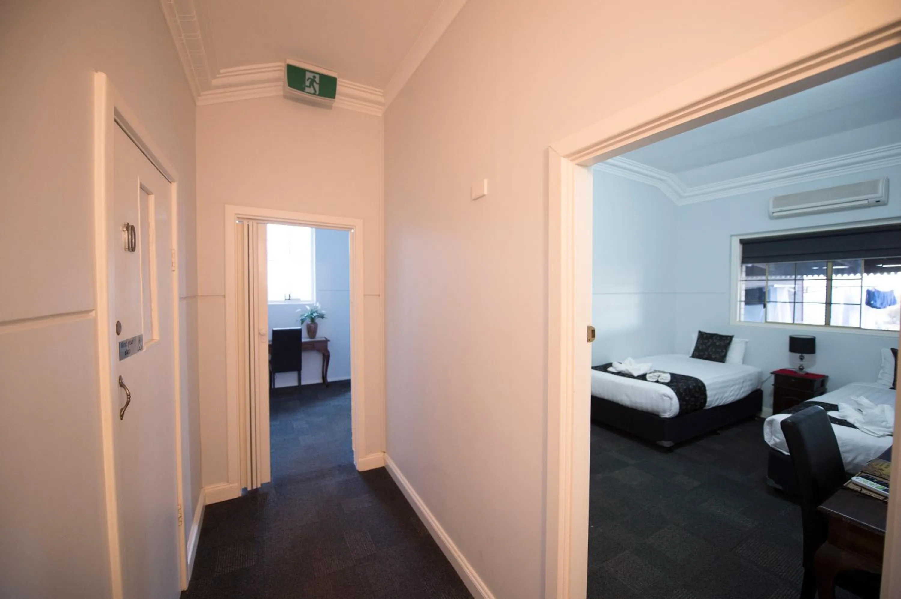 Bed in The Old Convent Dalwallinu