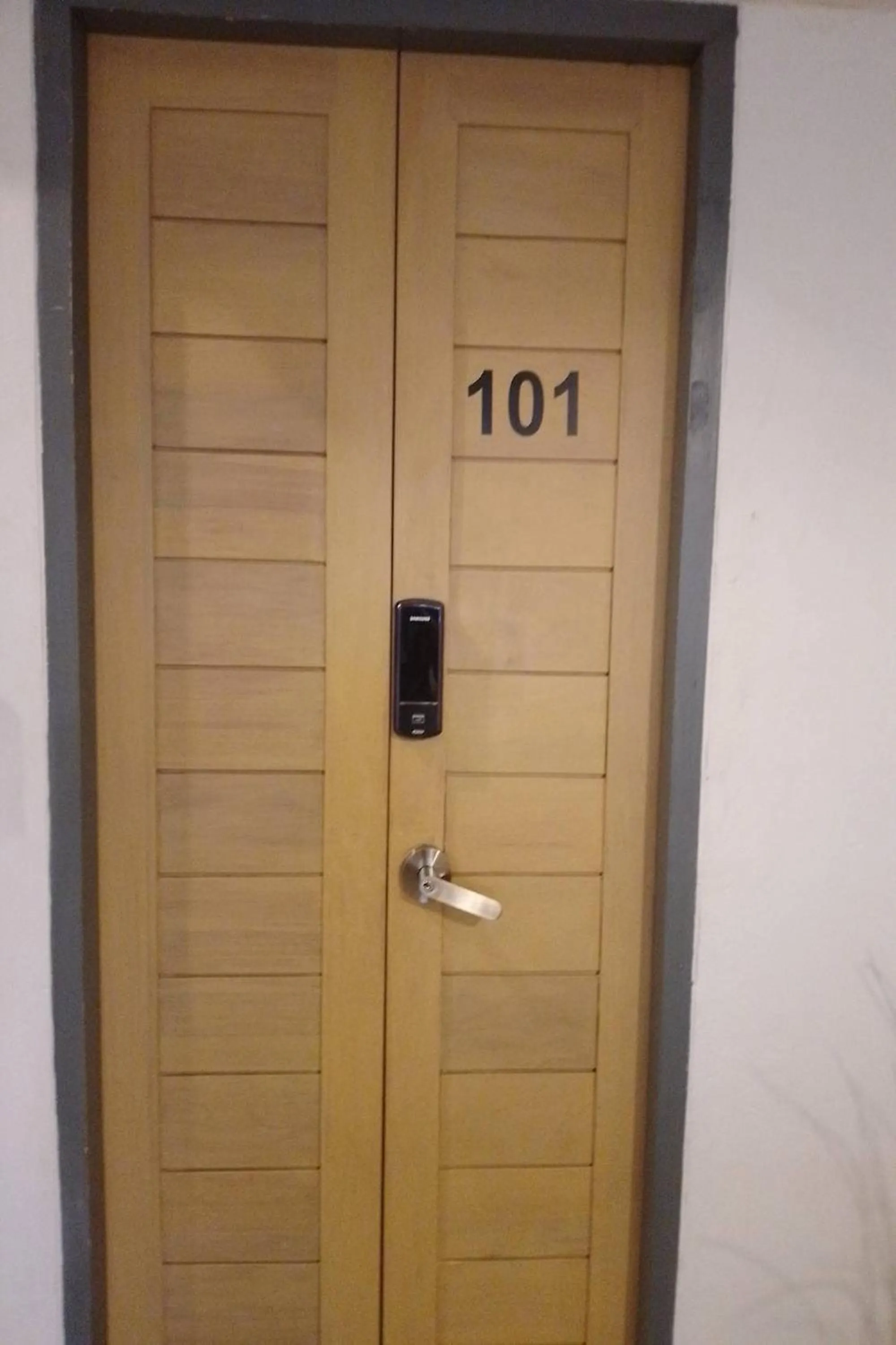 Decorative detail in ORA Hostel Bangkok