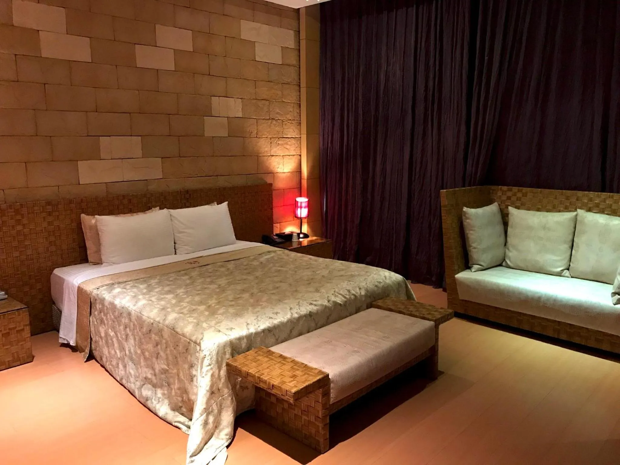 Bed in Fortune Villa Motel