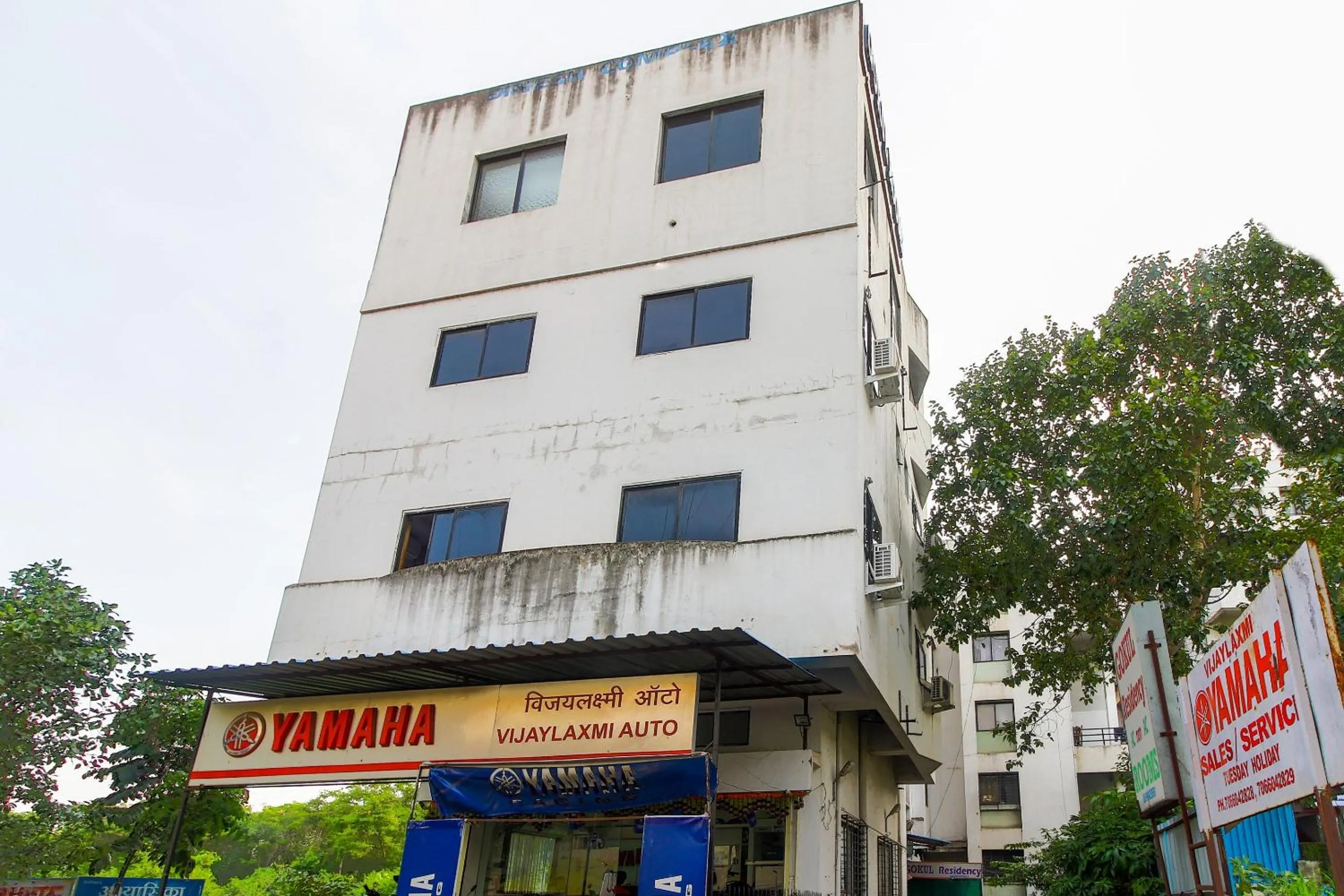 Facade/entrance in Super Hotel O MK Residency