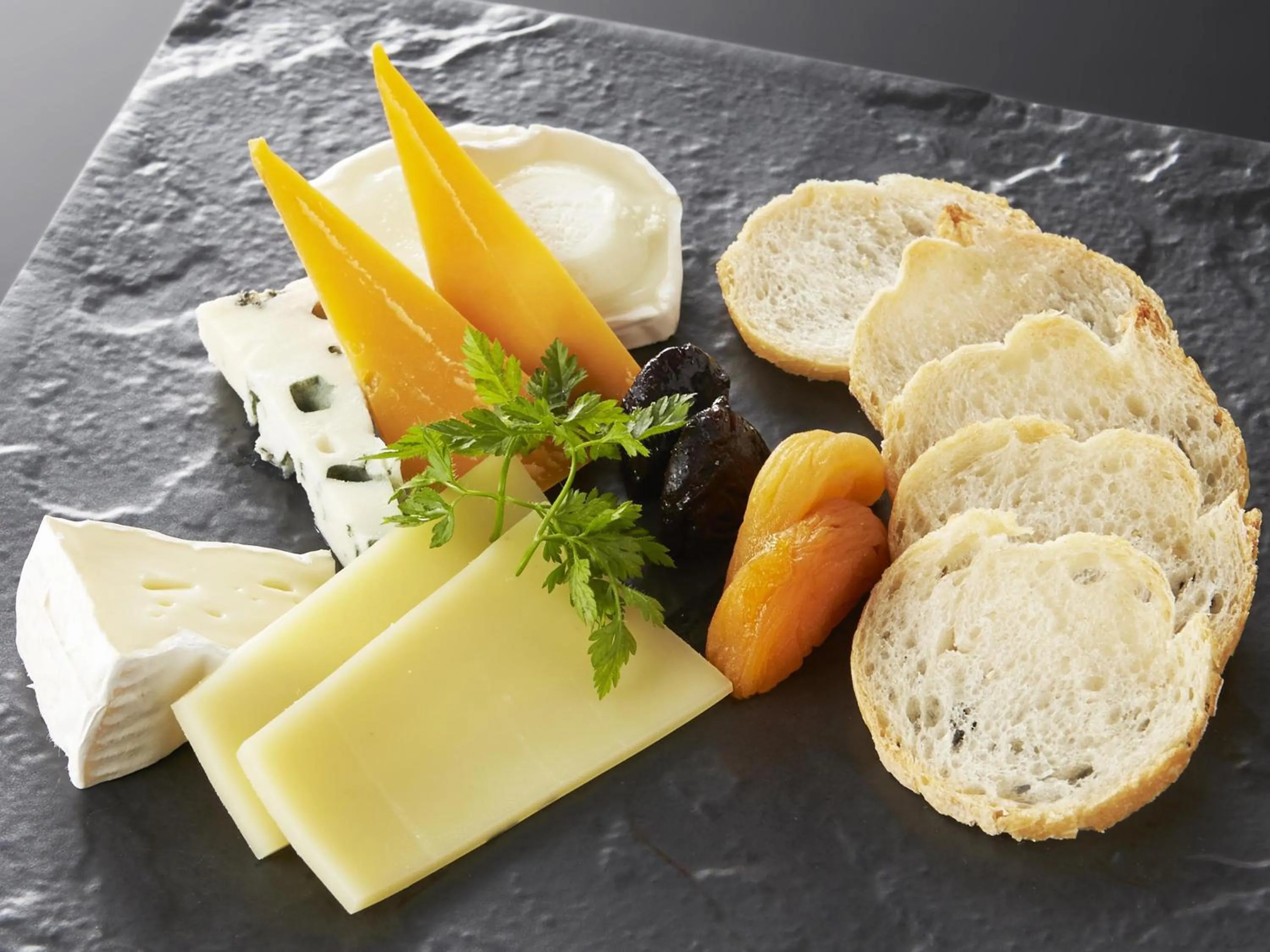 Restaurant/places to eat in Takanawa Hanakohro - in Grand Prince Hotel Takanawa