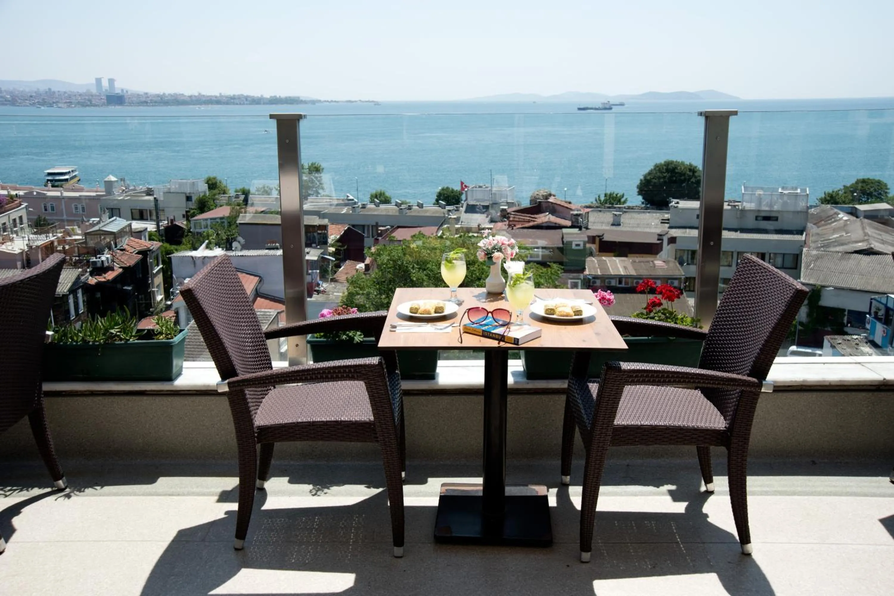 Restaurant/places to eat in Ferman Hotel Old City -Special Category