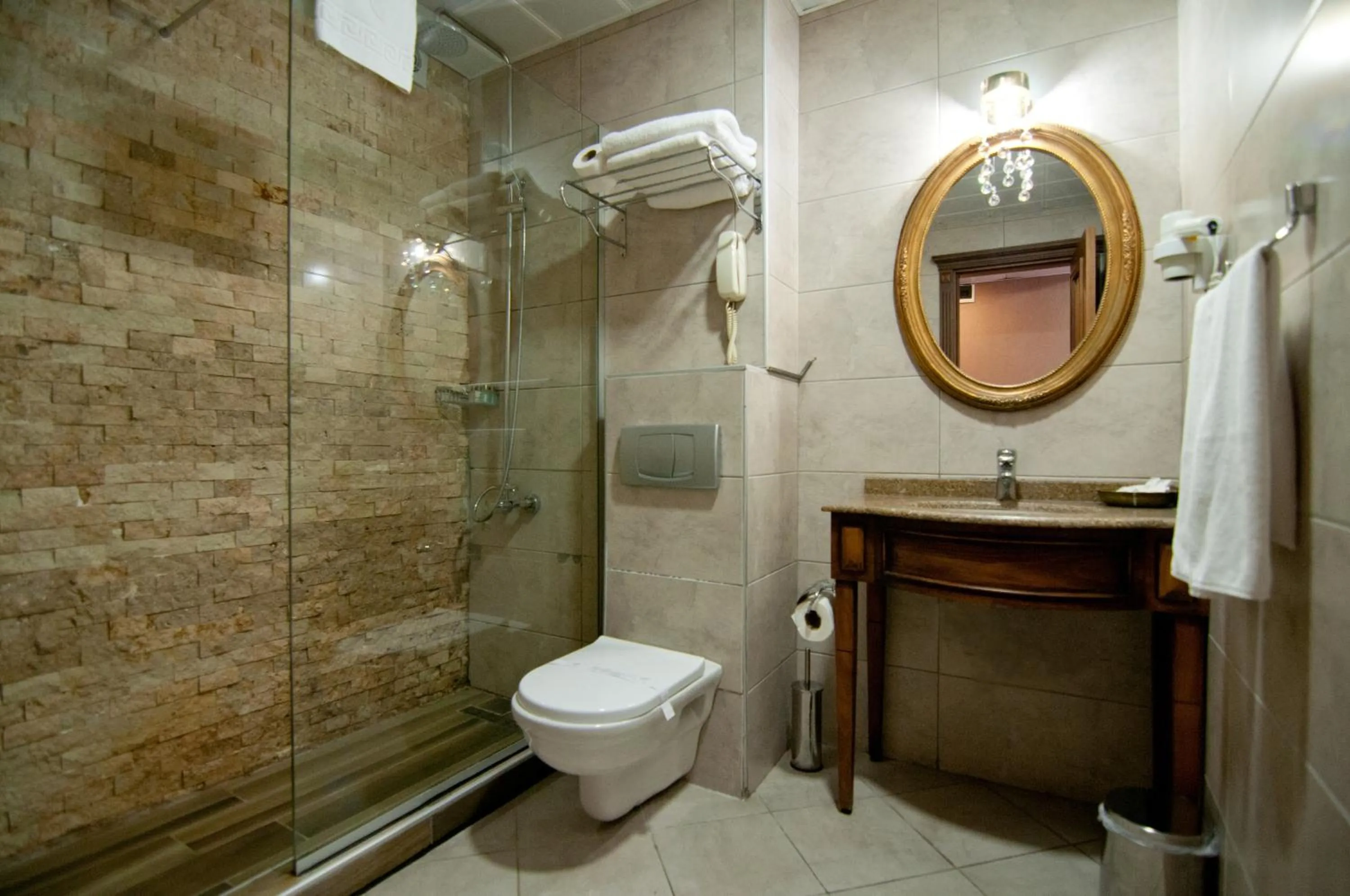 Bathroom in Ferman Hotel Old City -Special Category