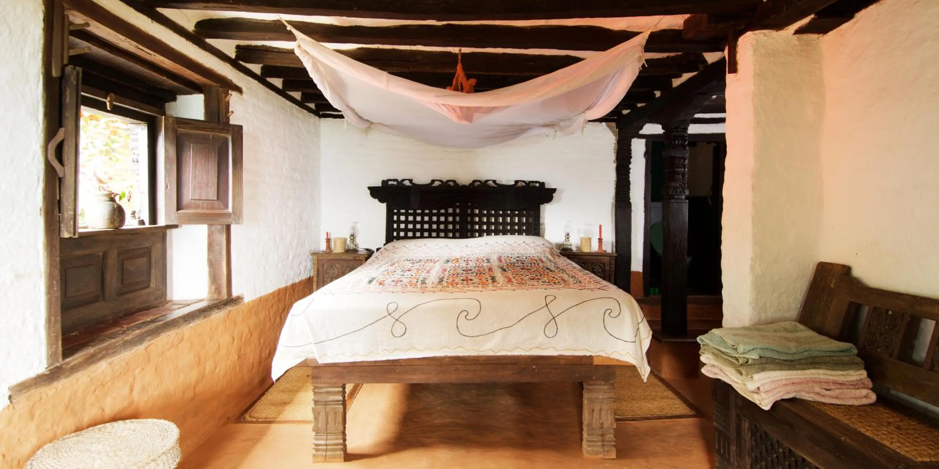 Bedroom, Bed in The Famous Farm