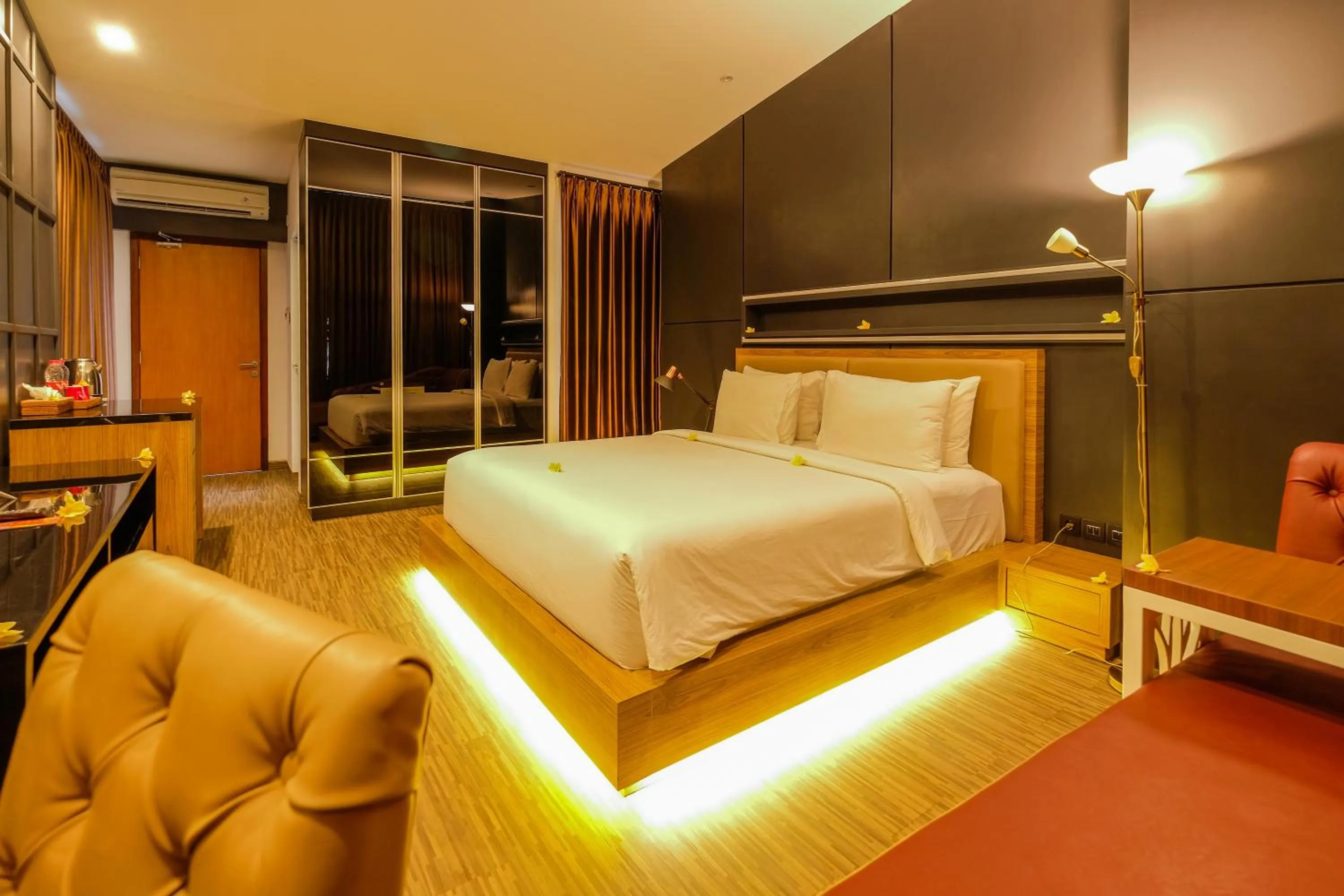 Bed in Papillon Echo Beach