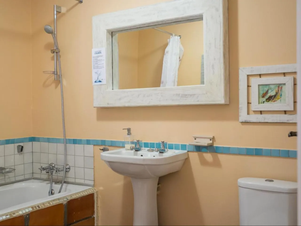 Bathroom in Inn-Style