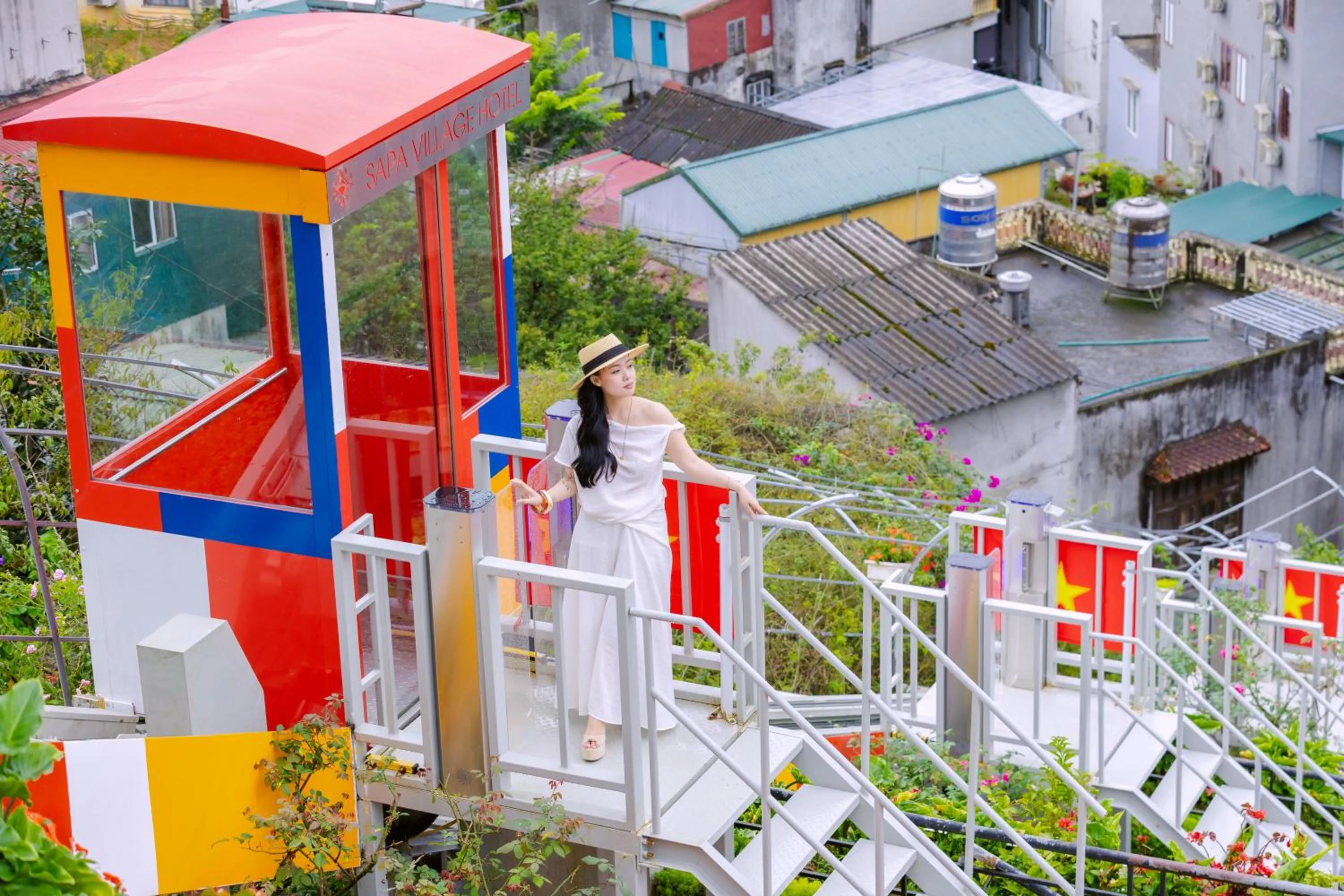 elevator in Sapa Village Hotel