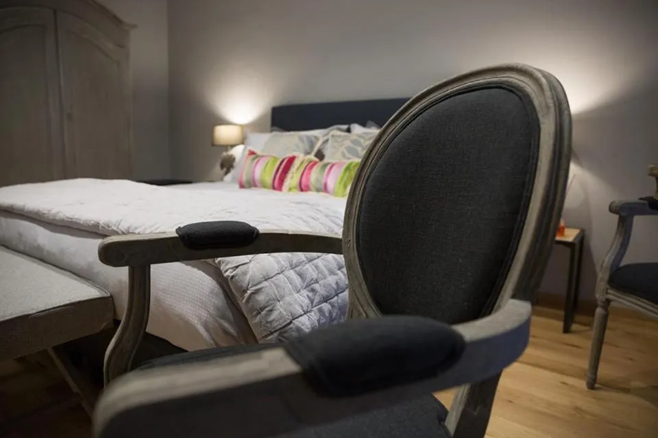 Decorative detail, Bed in Il Duomo Luxury Suite