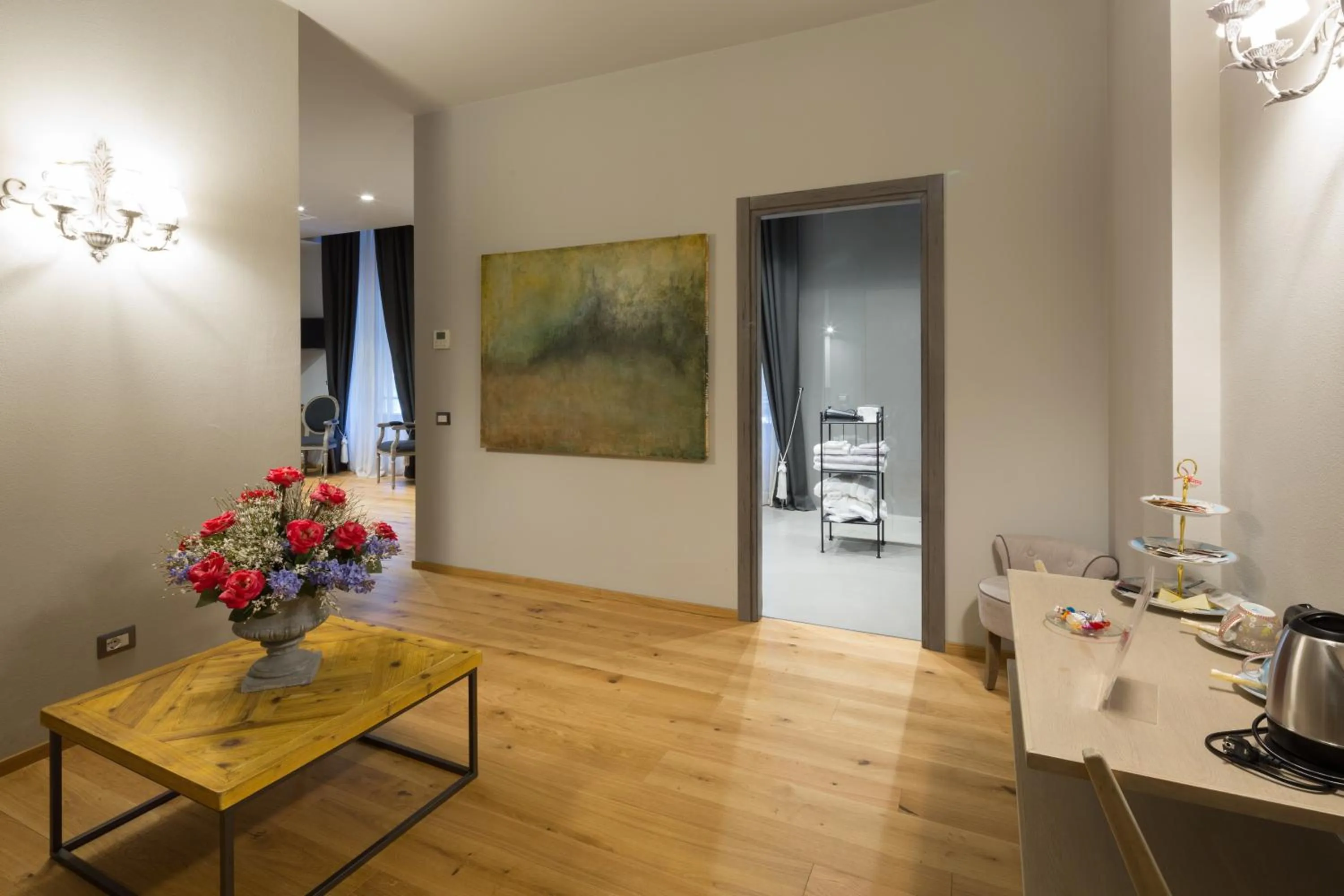 Photo of the whole room in Il Duomo Luxury Suite