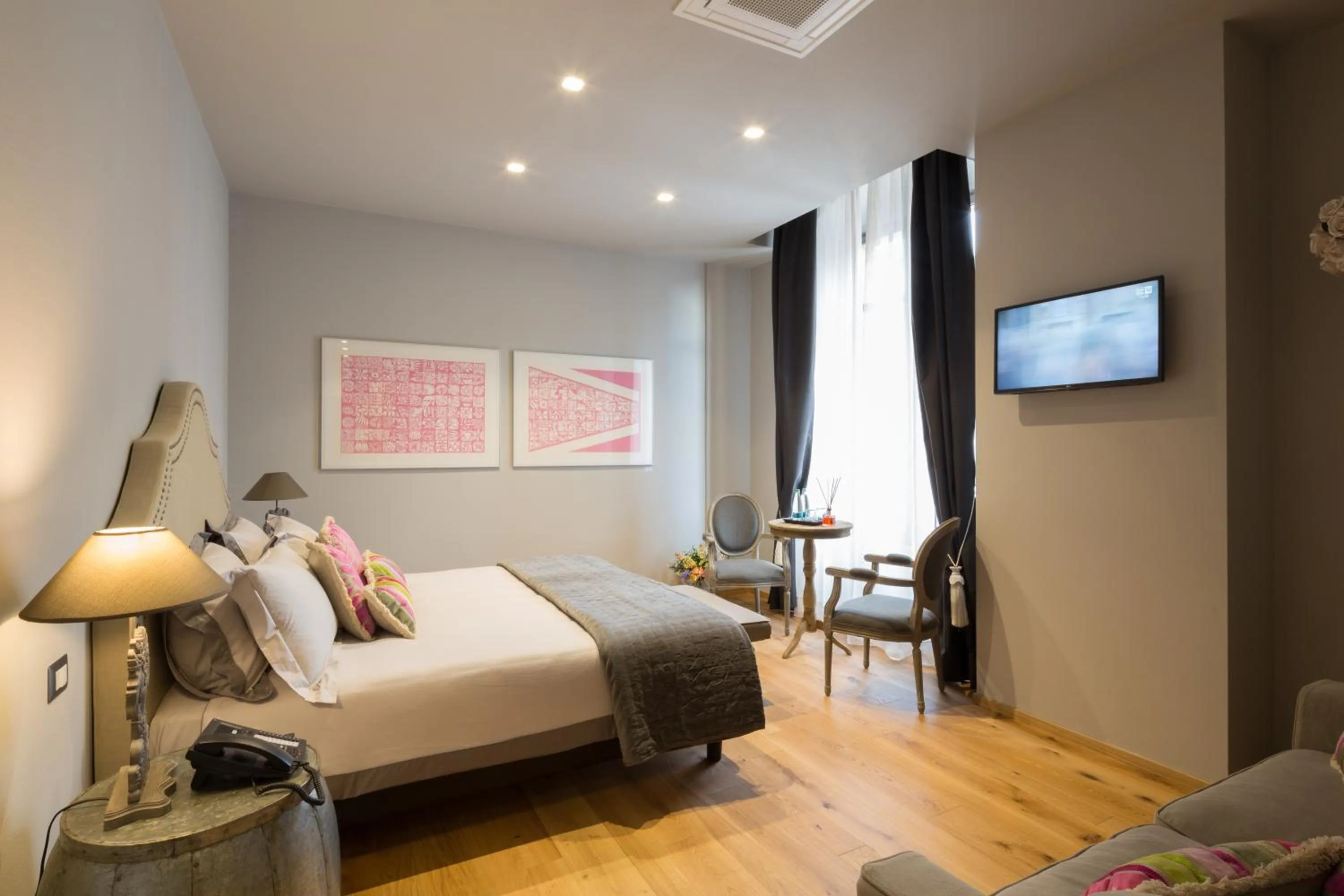 Bedroom, Bed in Il Duomo Luxury Suite