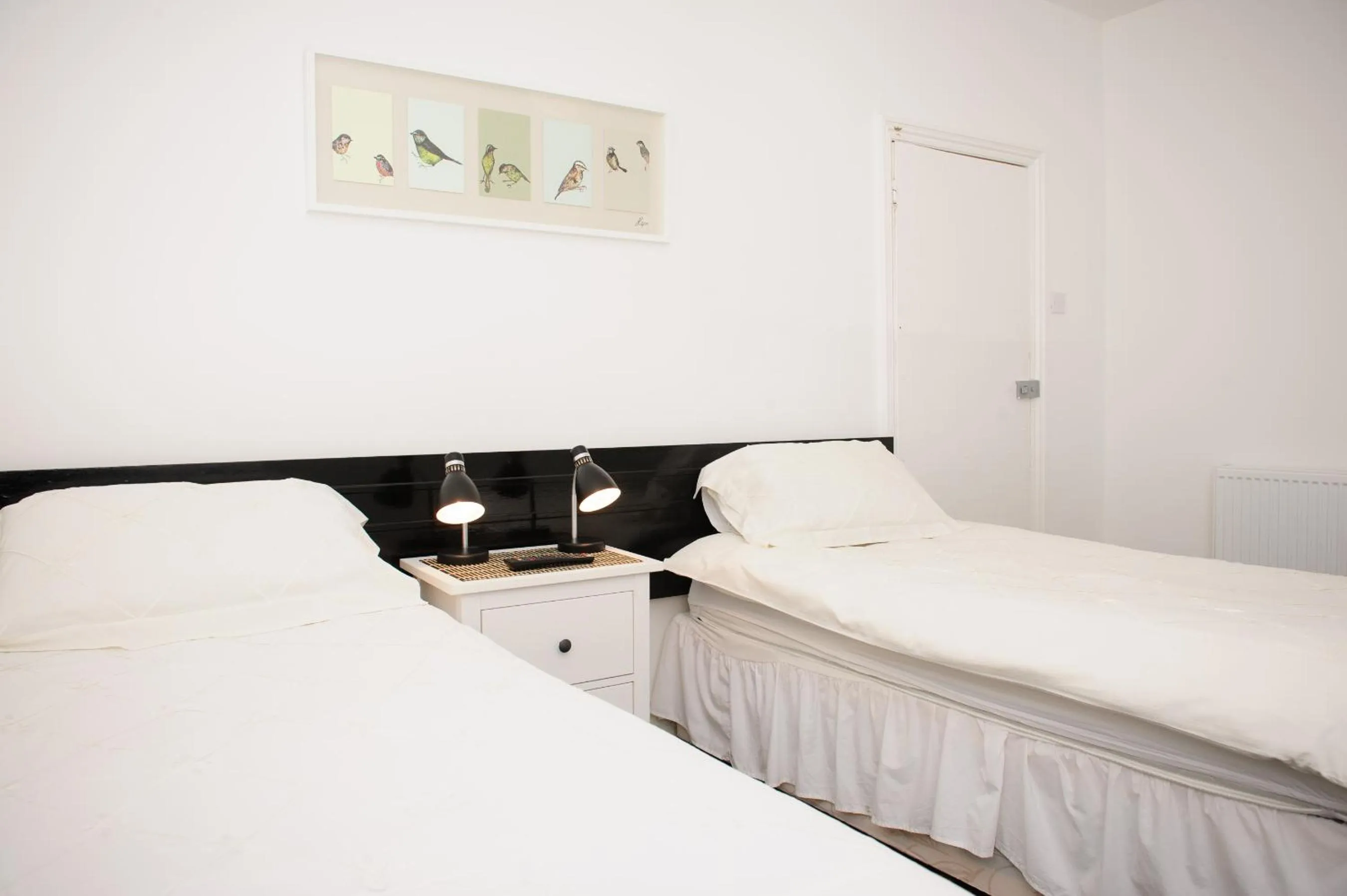 Photo of the whole room in The Claremont