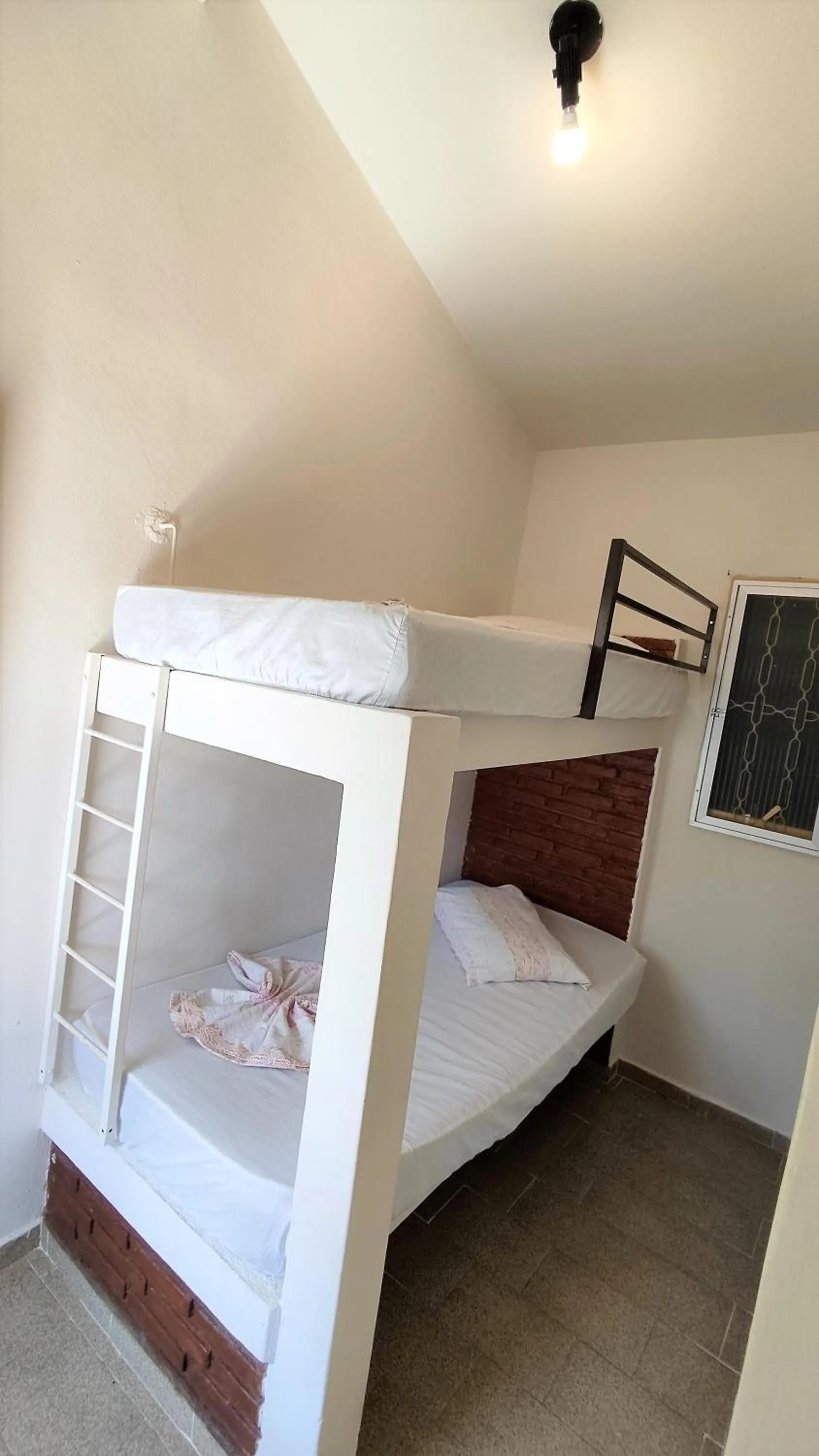 bunk bed, Bed in Chalés Vila da Serra