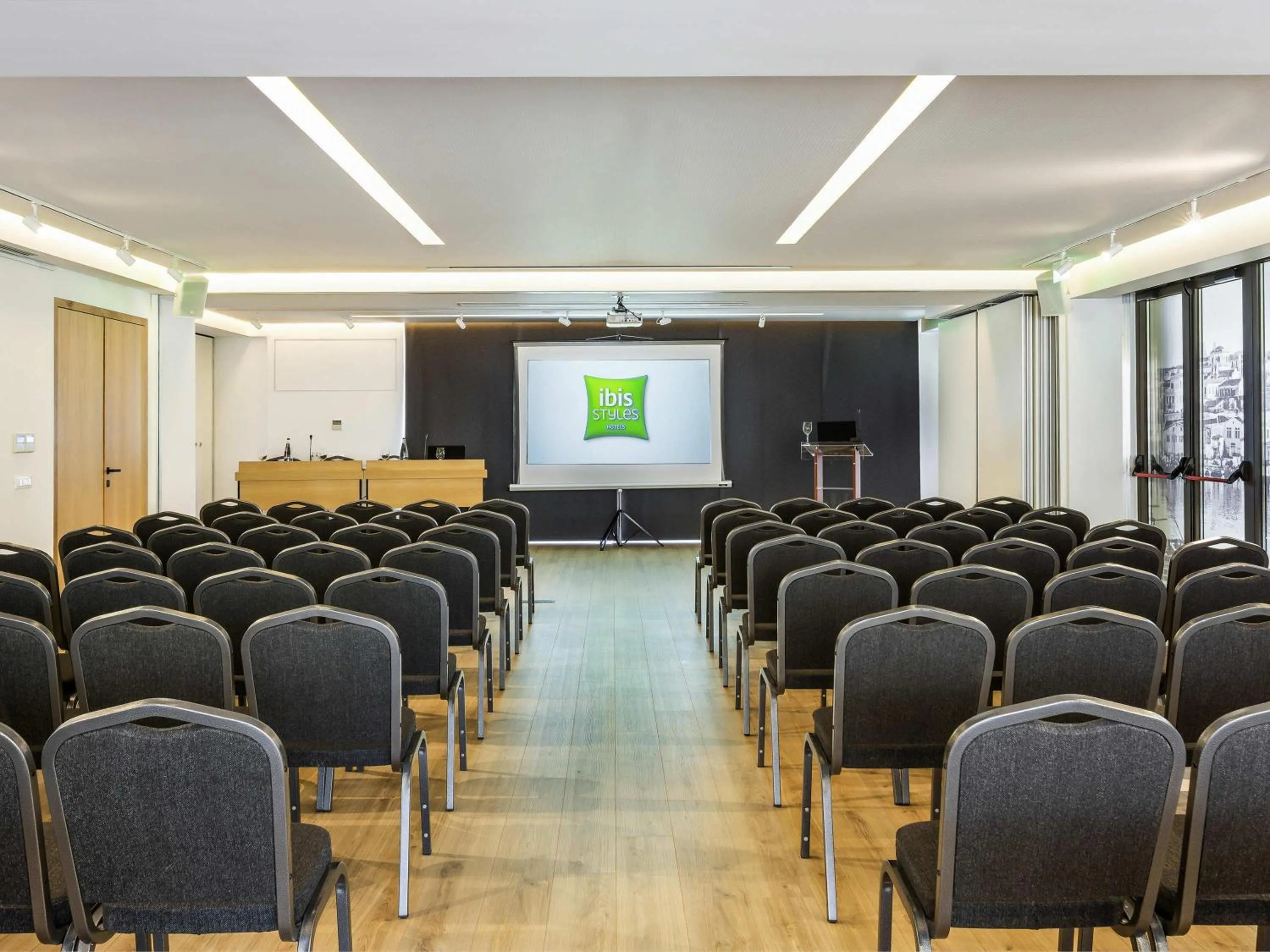 Meeting/conference room in Ibis Styles Heraklion Central
