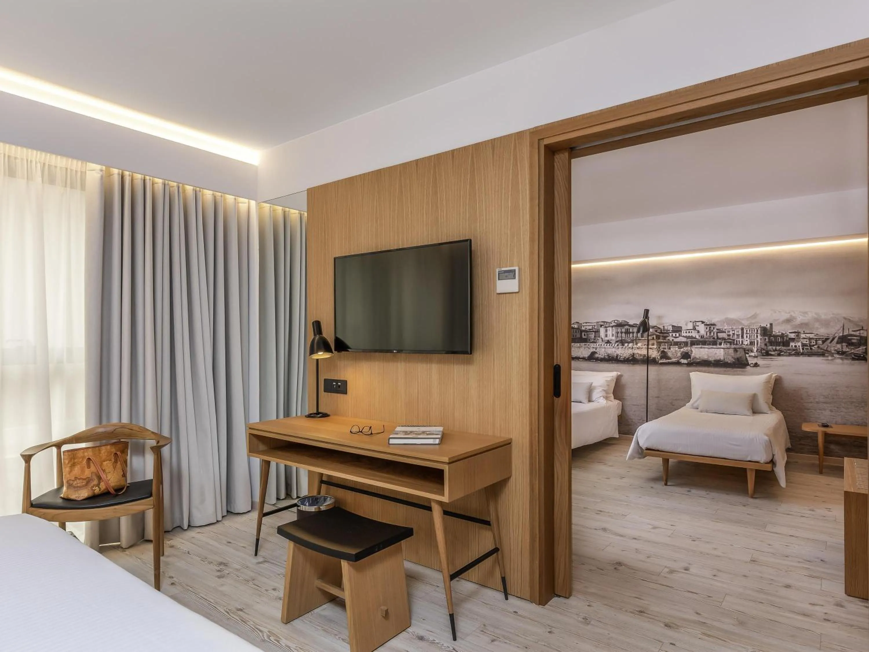 Bedroom, Bed in Ibis Styles Heraklion Central