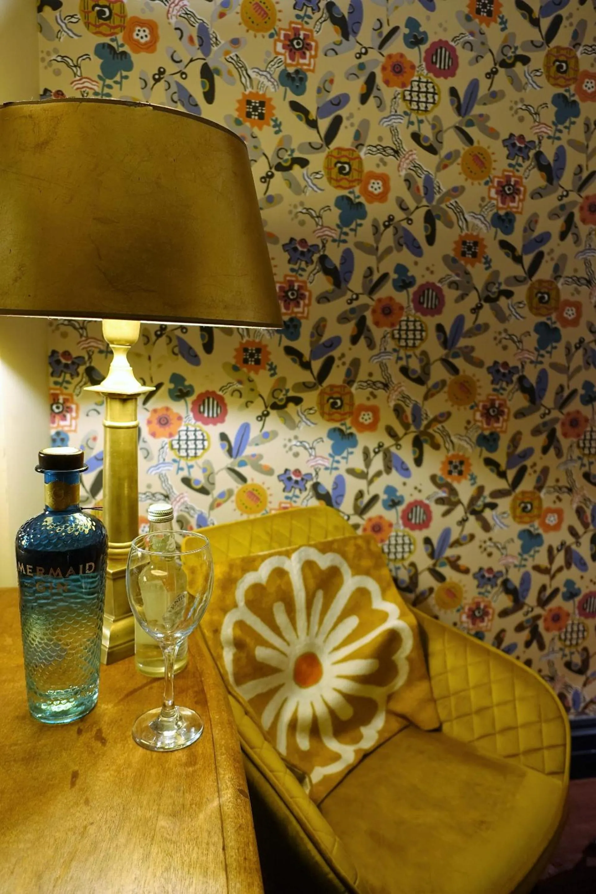 Living room in One Holyrood Hotel & Cafe