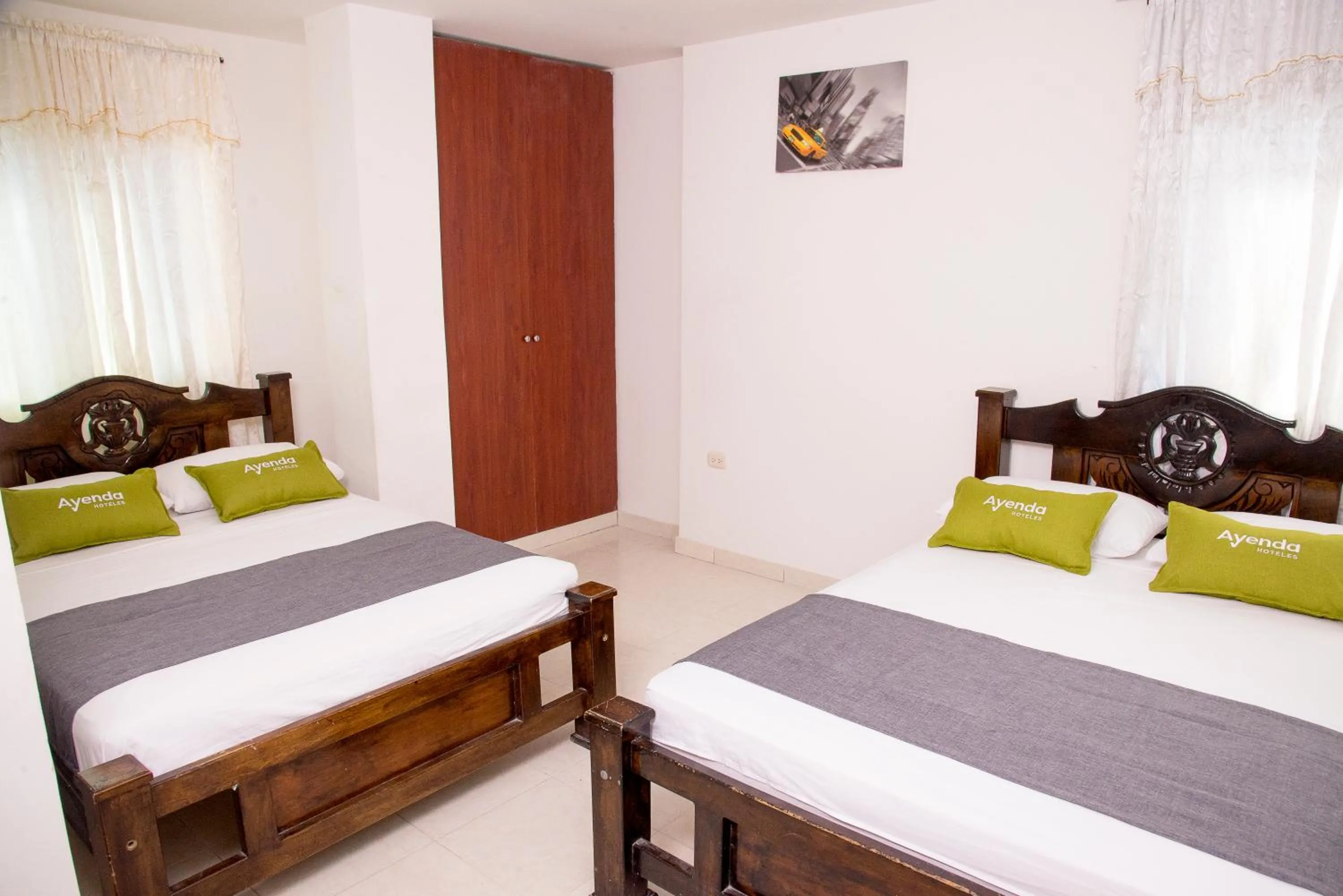 Photo of the whole room, Bed in Hotel Coral Santa Marta