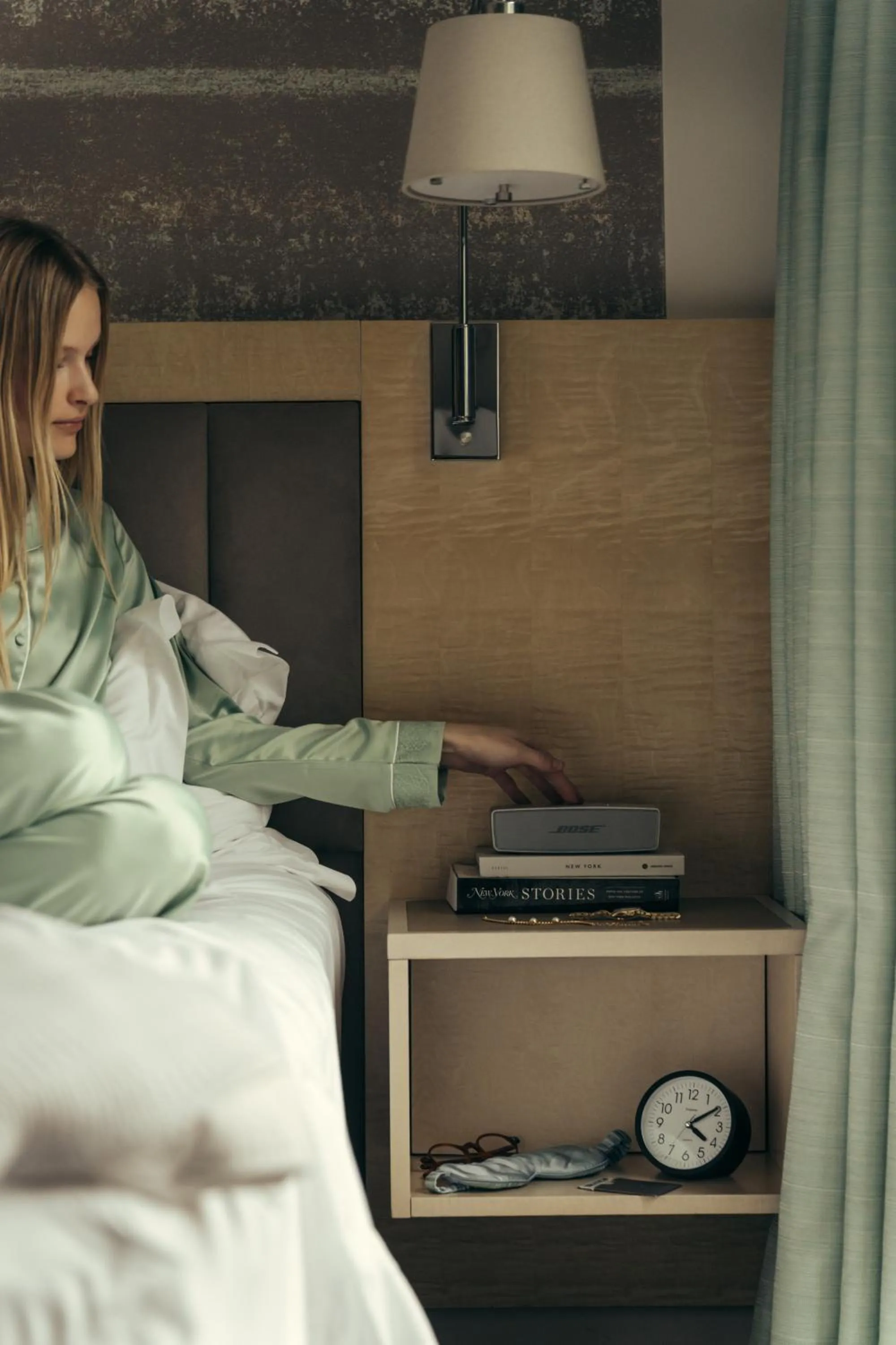 Bedroom, Bed in Park Terrace Hotel