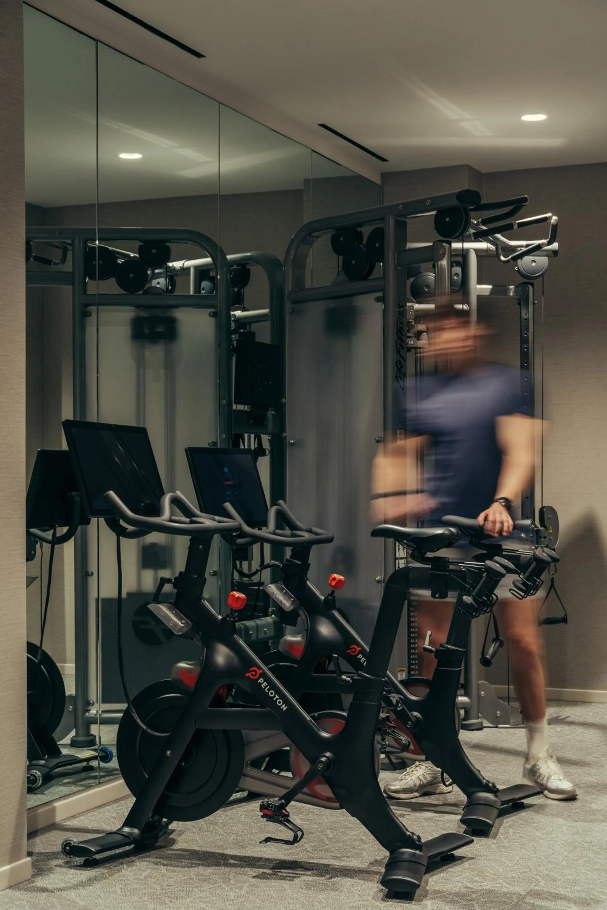 Fitness centre/facilities in Park Terrace Hotel