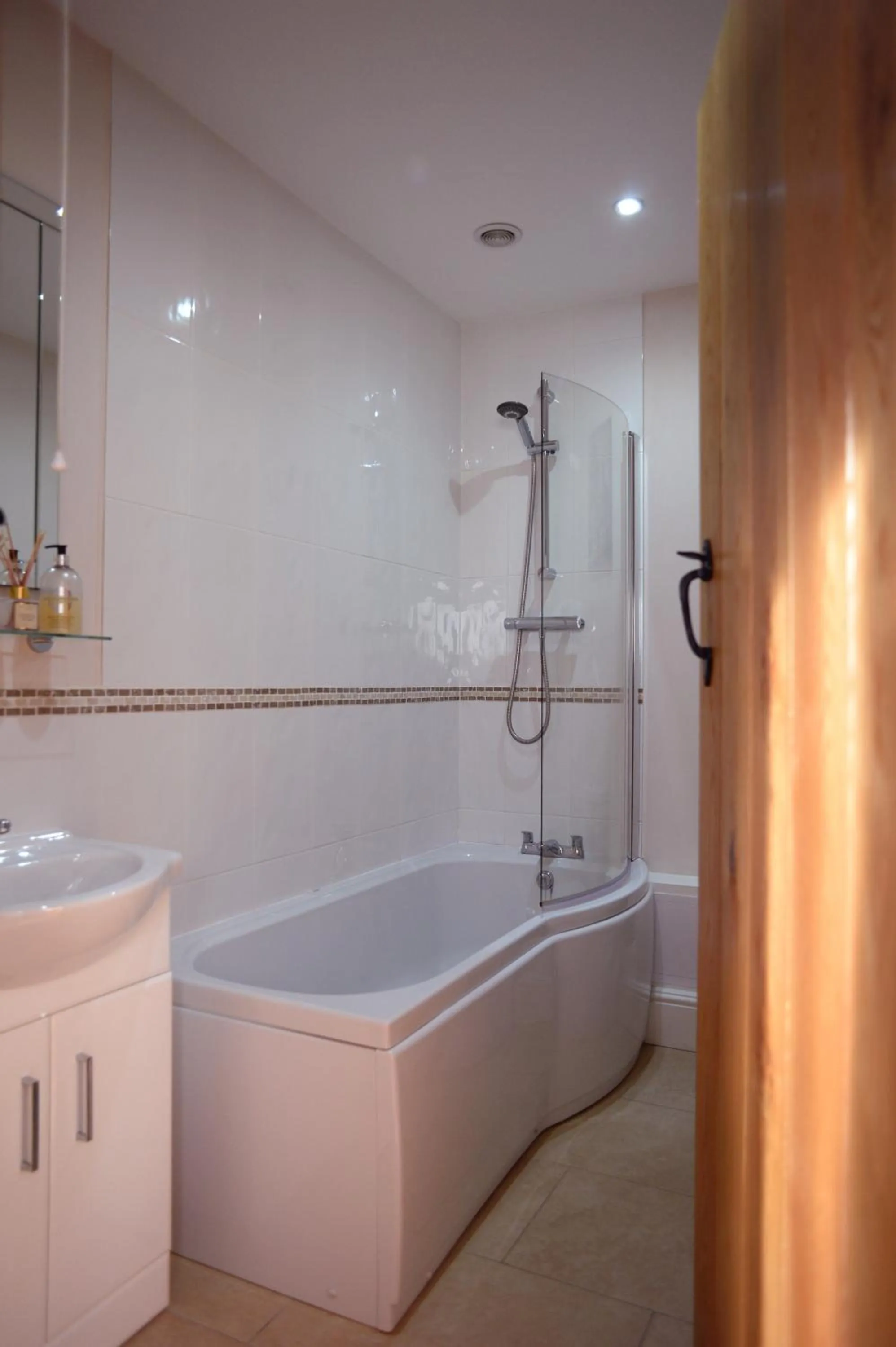 Bathroom in The Red Lion, Barn Accommodation