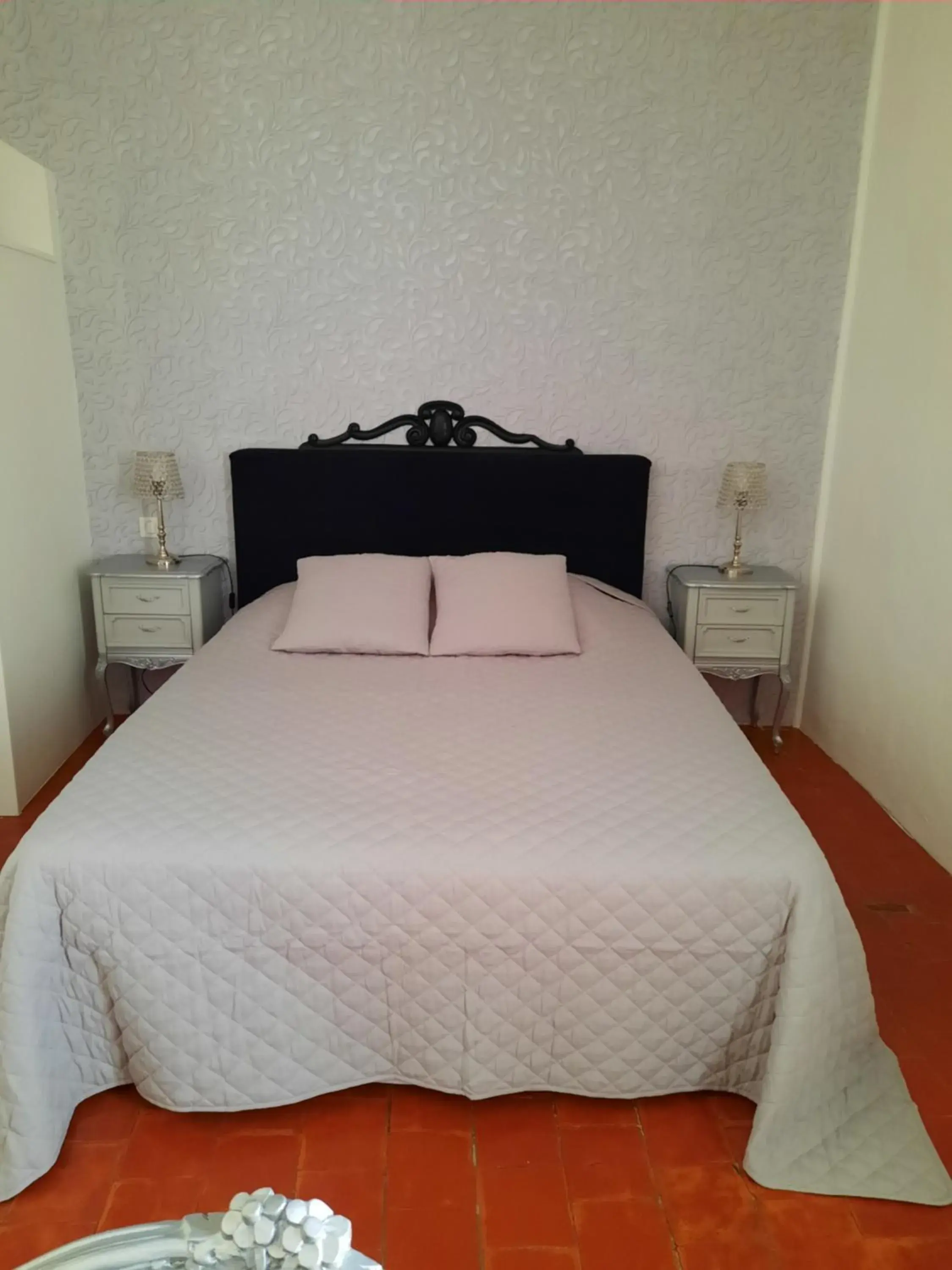 Standard Double Room - single occupancy in Chambres d'hôtes Belle Vigneronne Standard Double Room - single occupancy in Chambres d'hôtes Belle Vigneronne