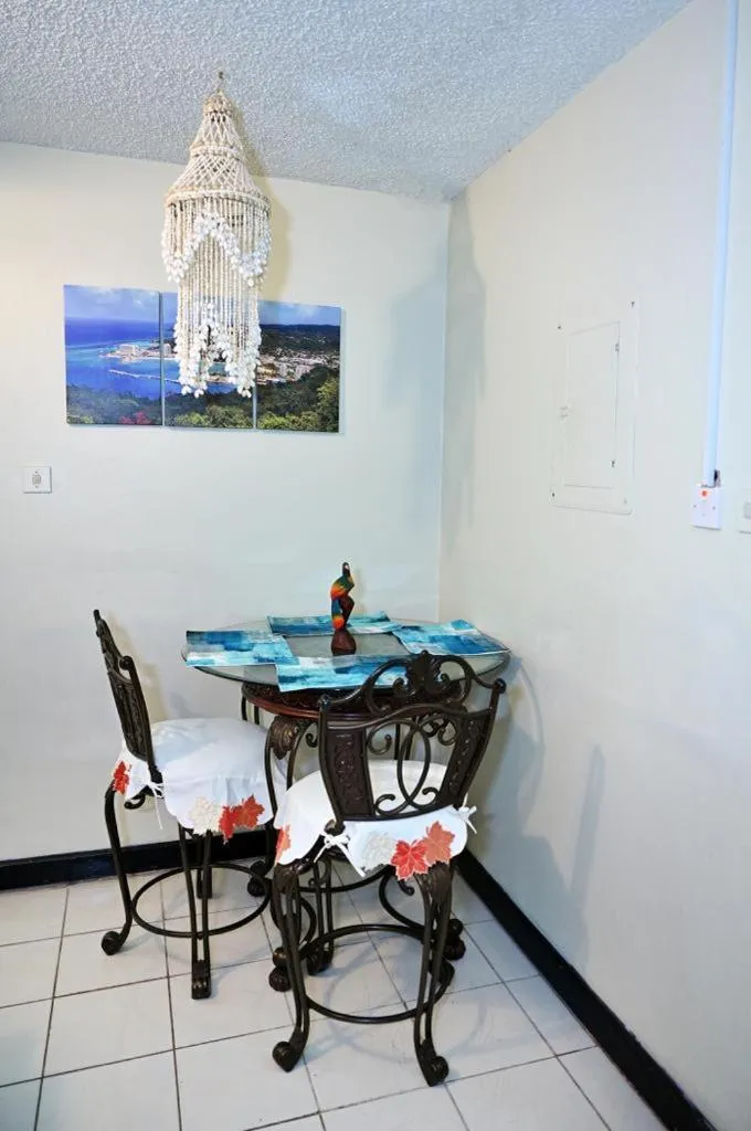 Seating area in Deluxe SandCastles Condos