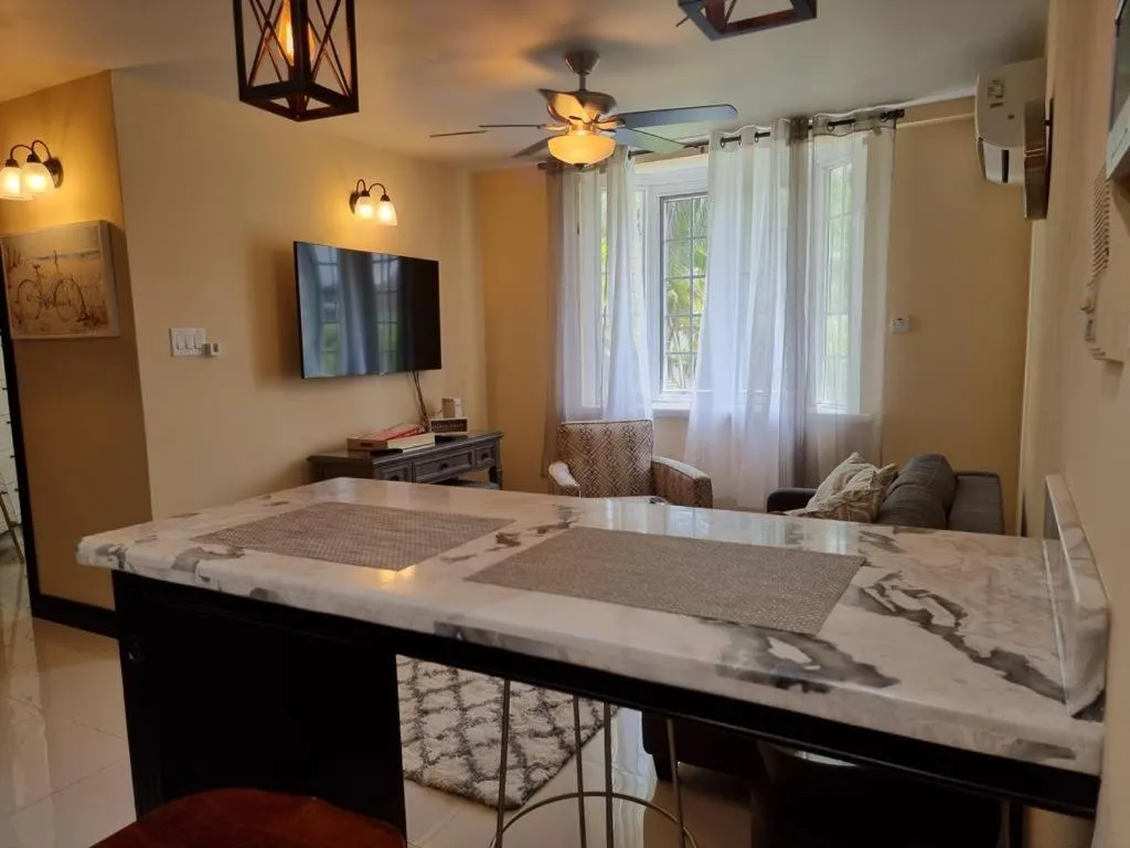 TV and multimedia in Deluxe SandCastles Condos