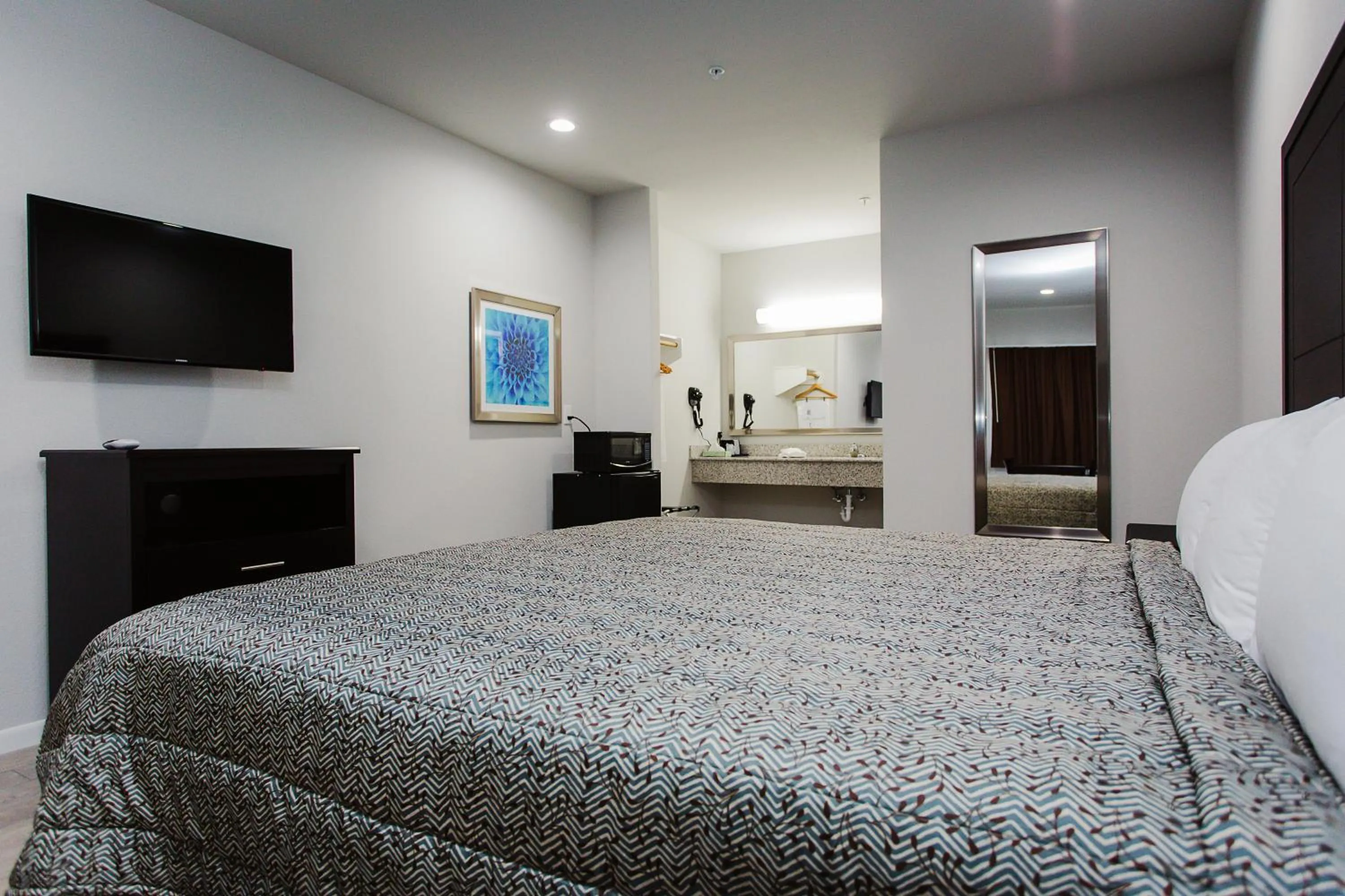 Bed in Palace Inn-529