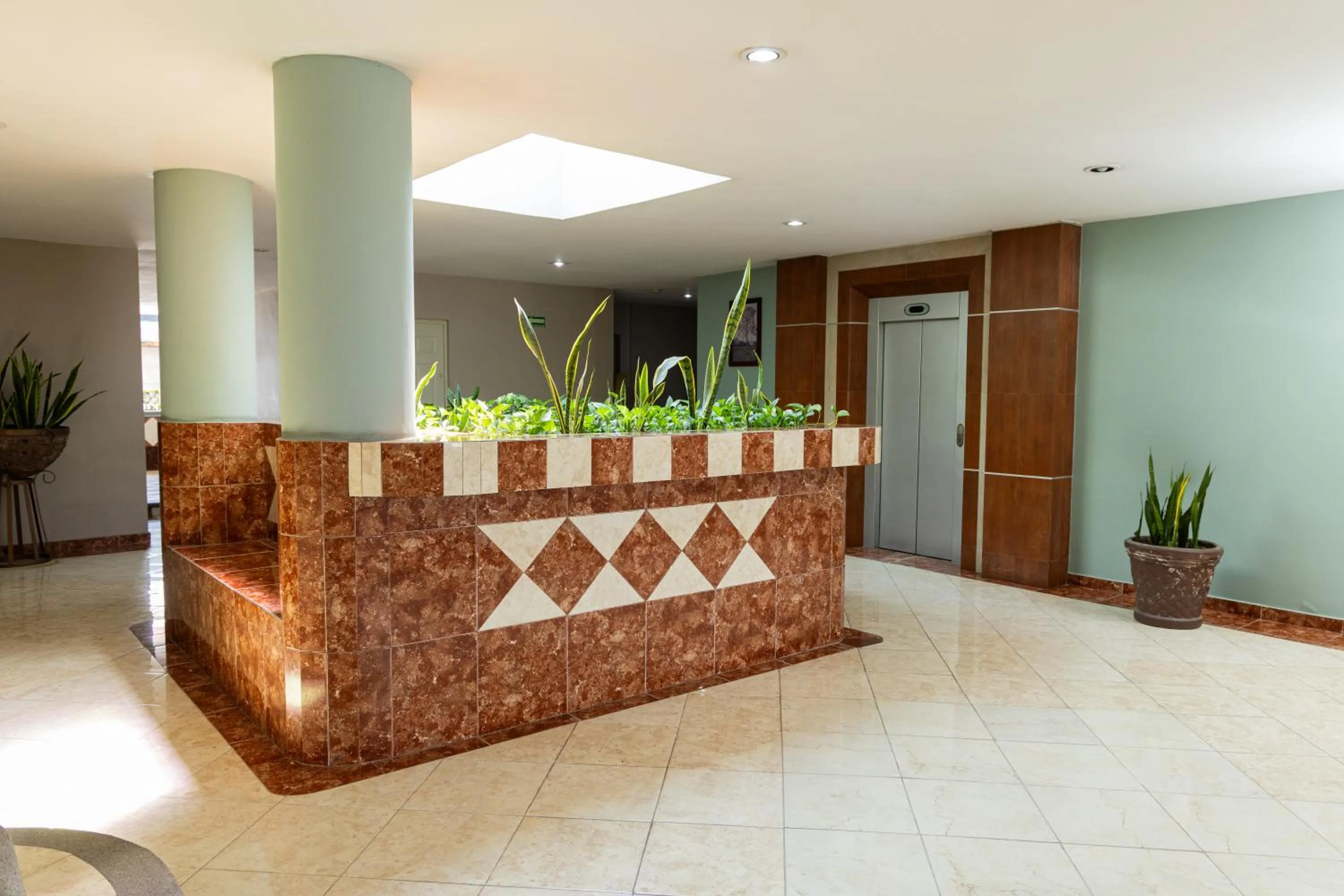 Property building in Hotel San Juan Centro