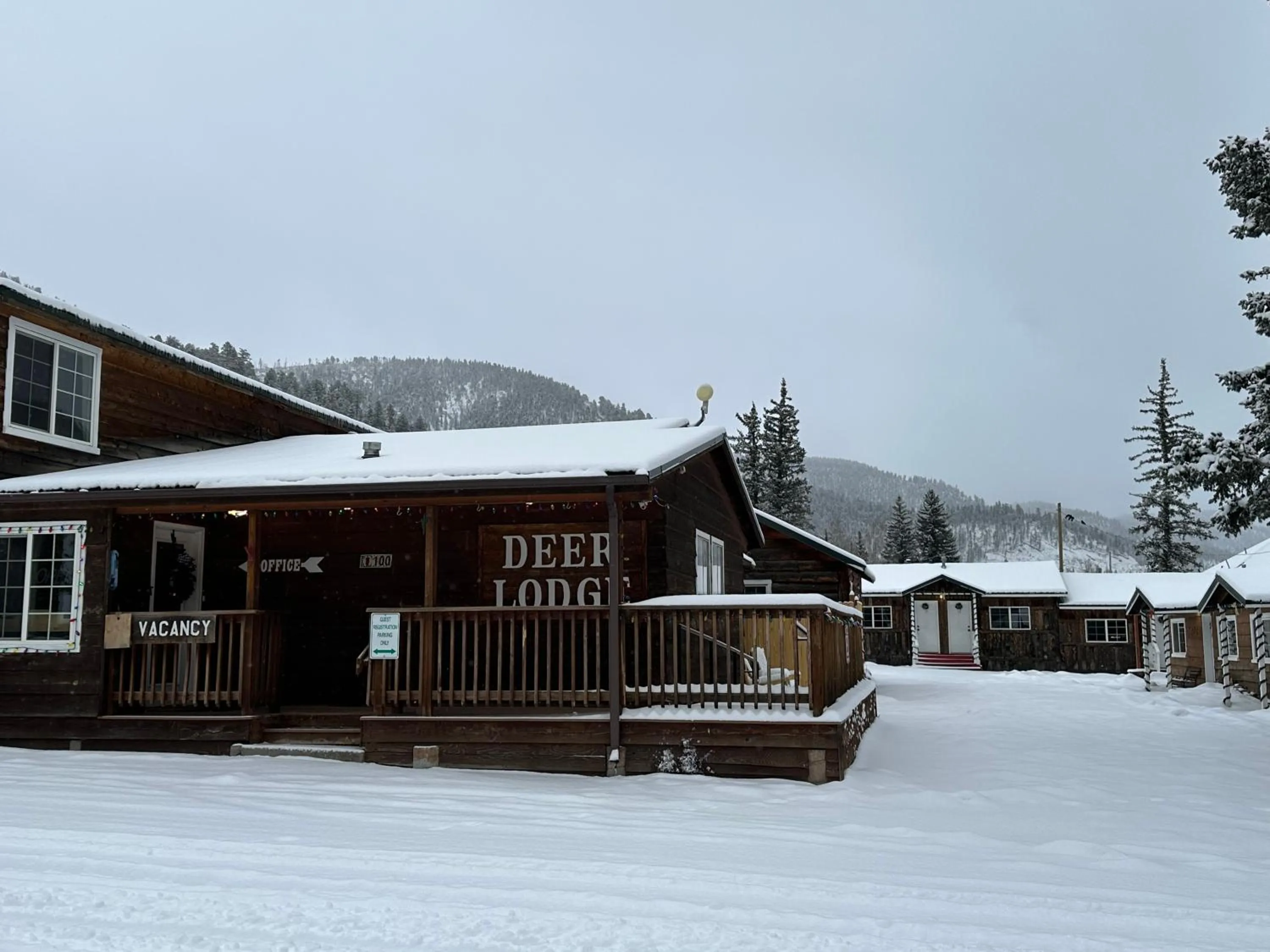 Property building in Deer Lodge