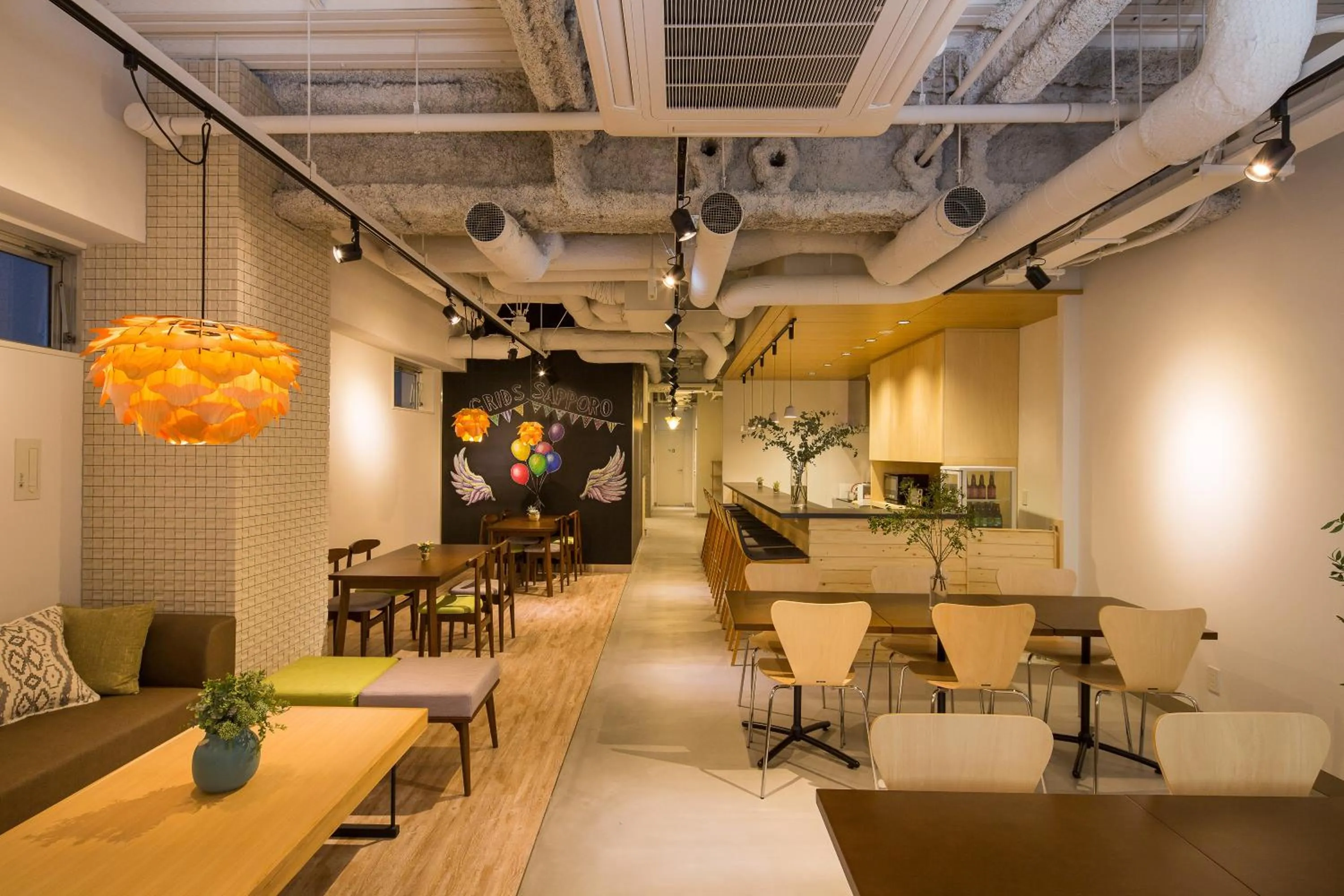 Communal lounge/ TV room, Restaurant/Places to Eat in Grids Sapporo Hotel&Hostel