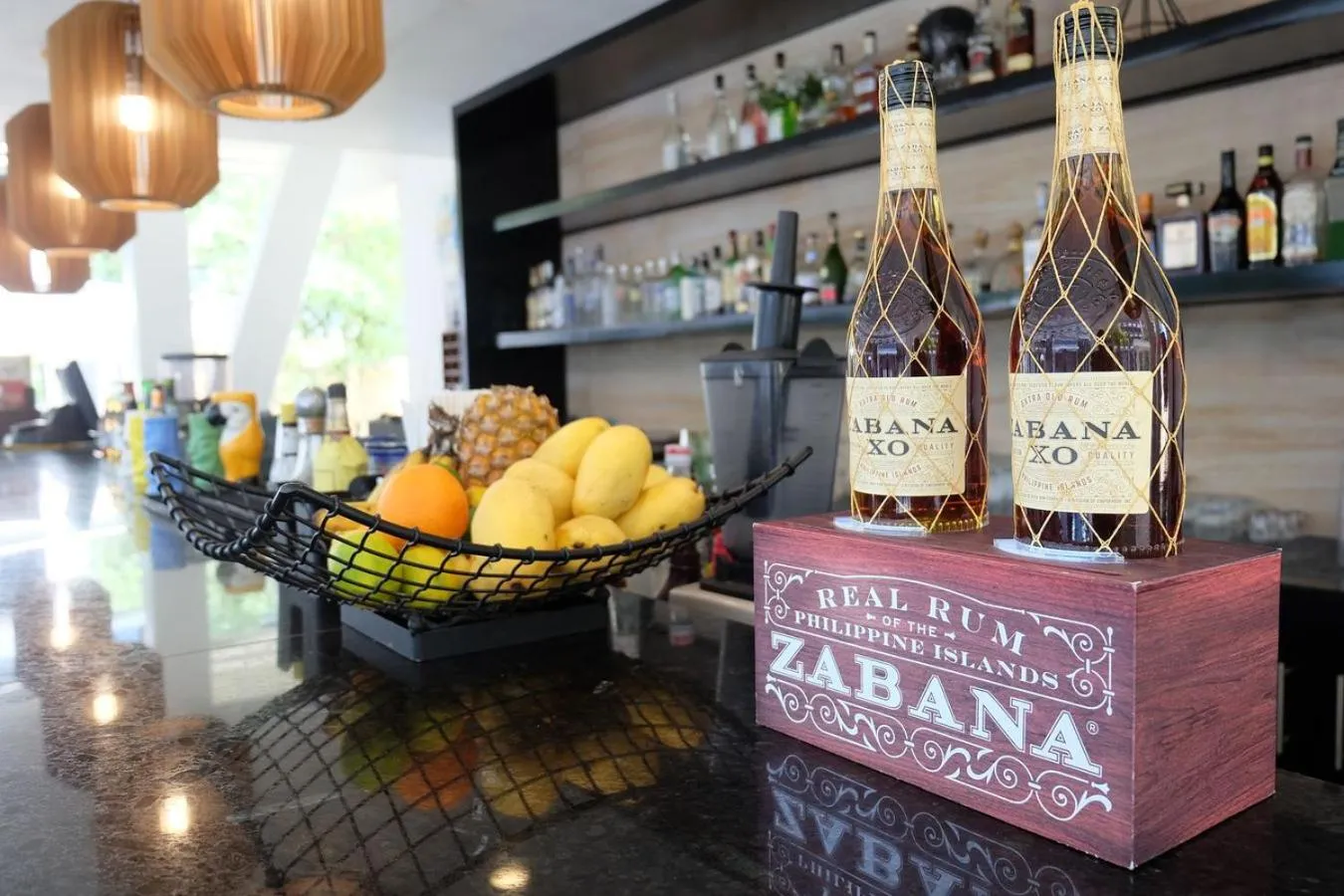 Lounge or bar in Savoy Hotel Boracay near Newcoast Beach