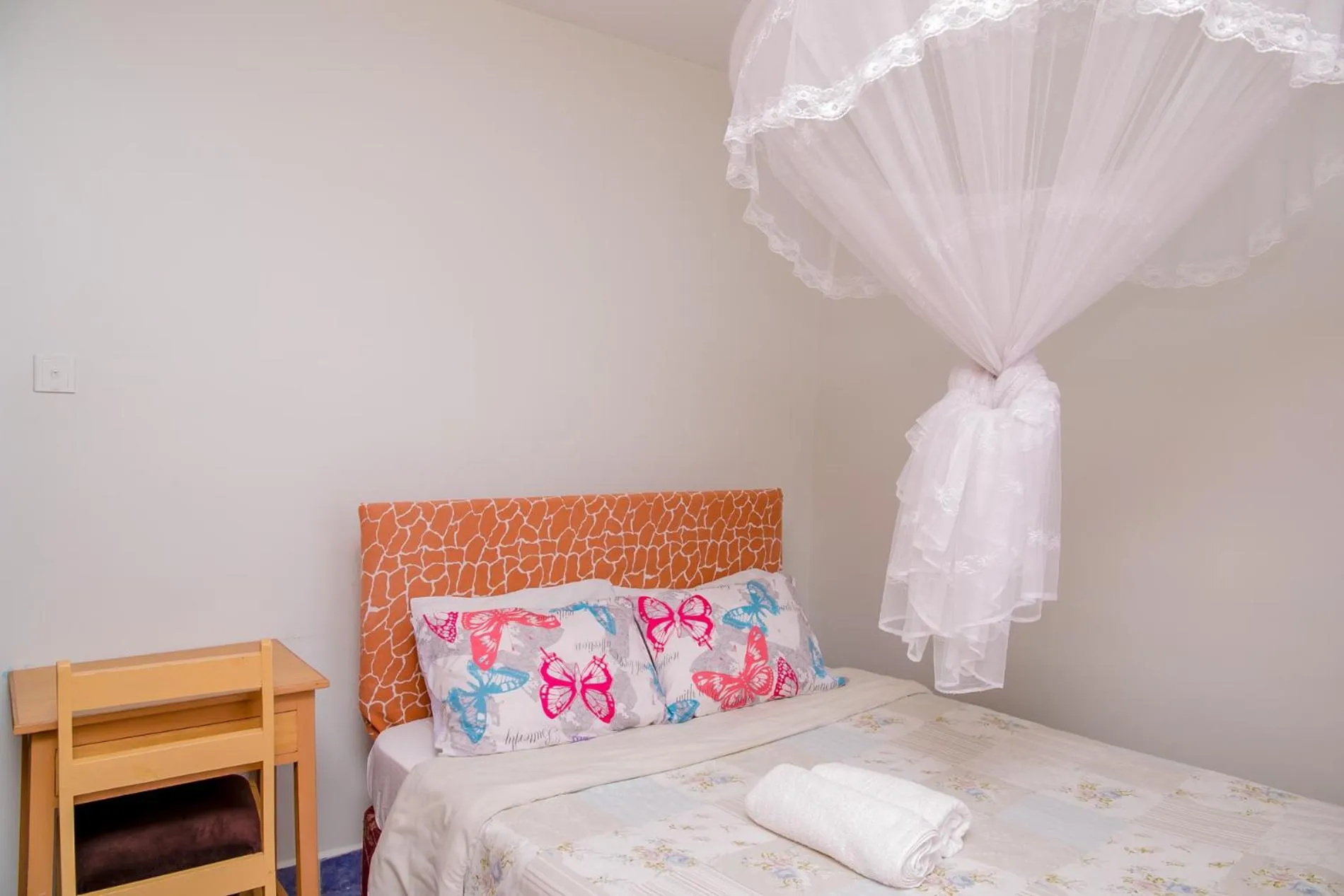 Bed in Nairobi Airport Apartments