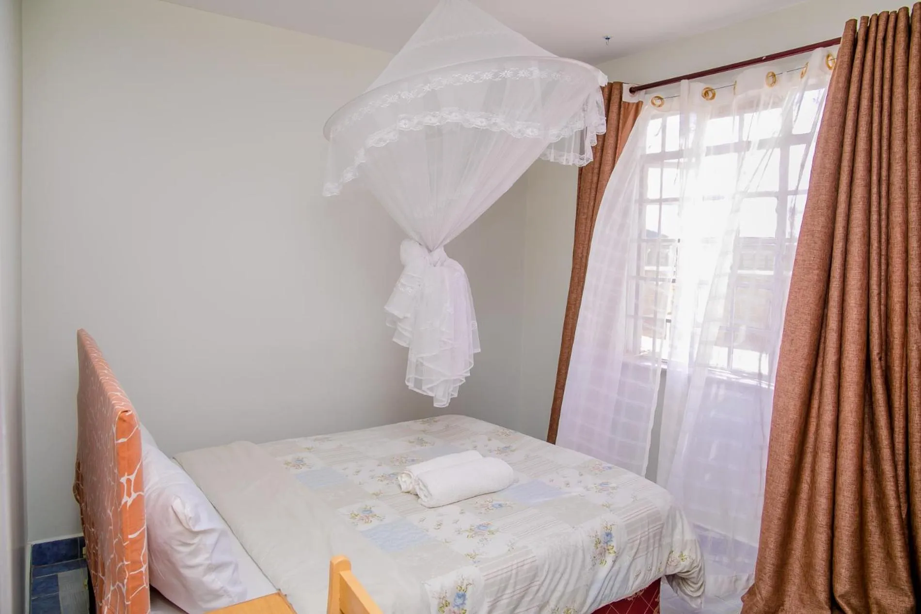 Bed in Nairobi Airport Apartments