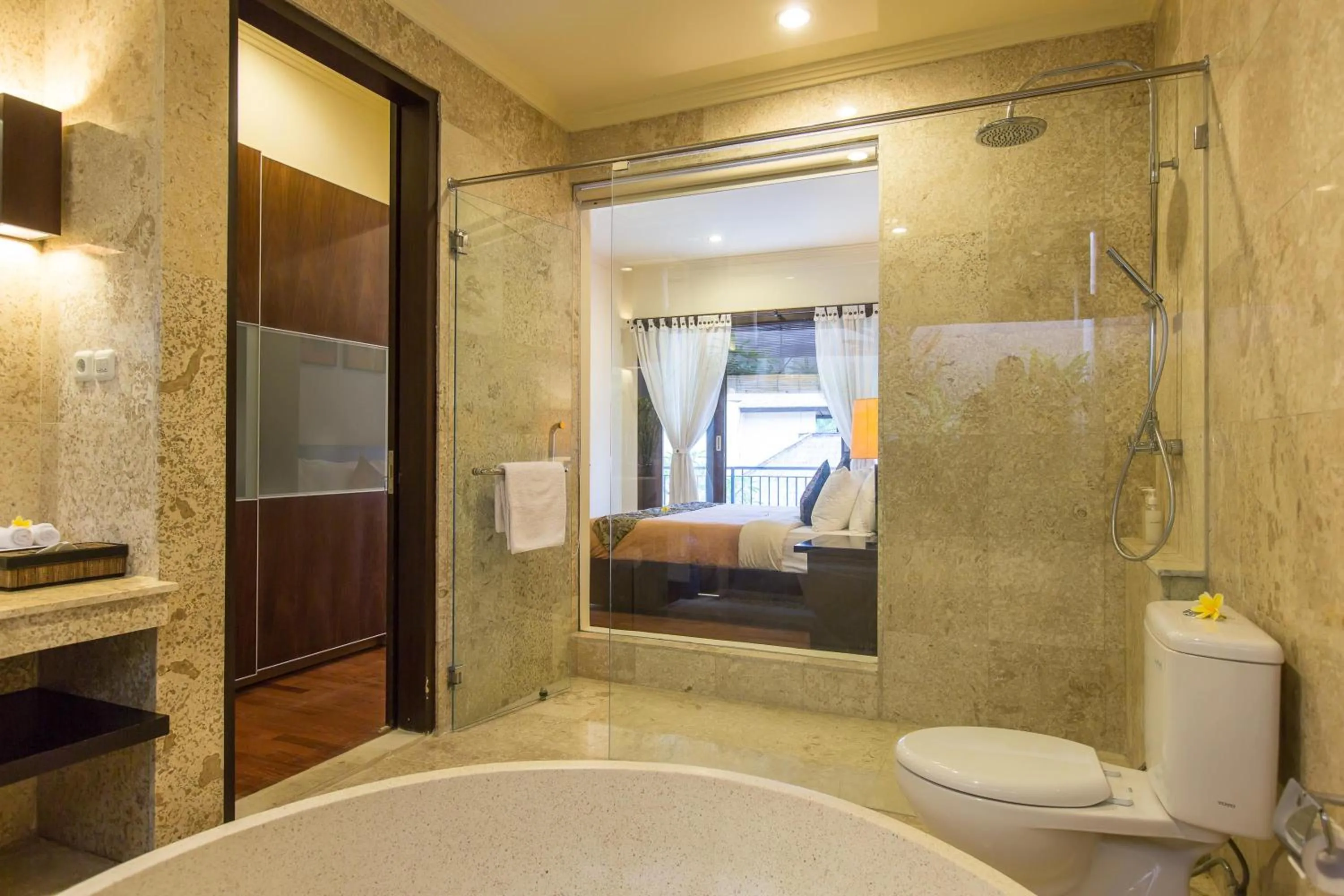 Toilet in The Reika Villas by Nagisa Bali