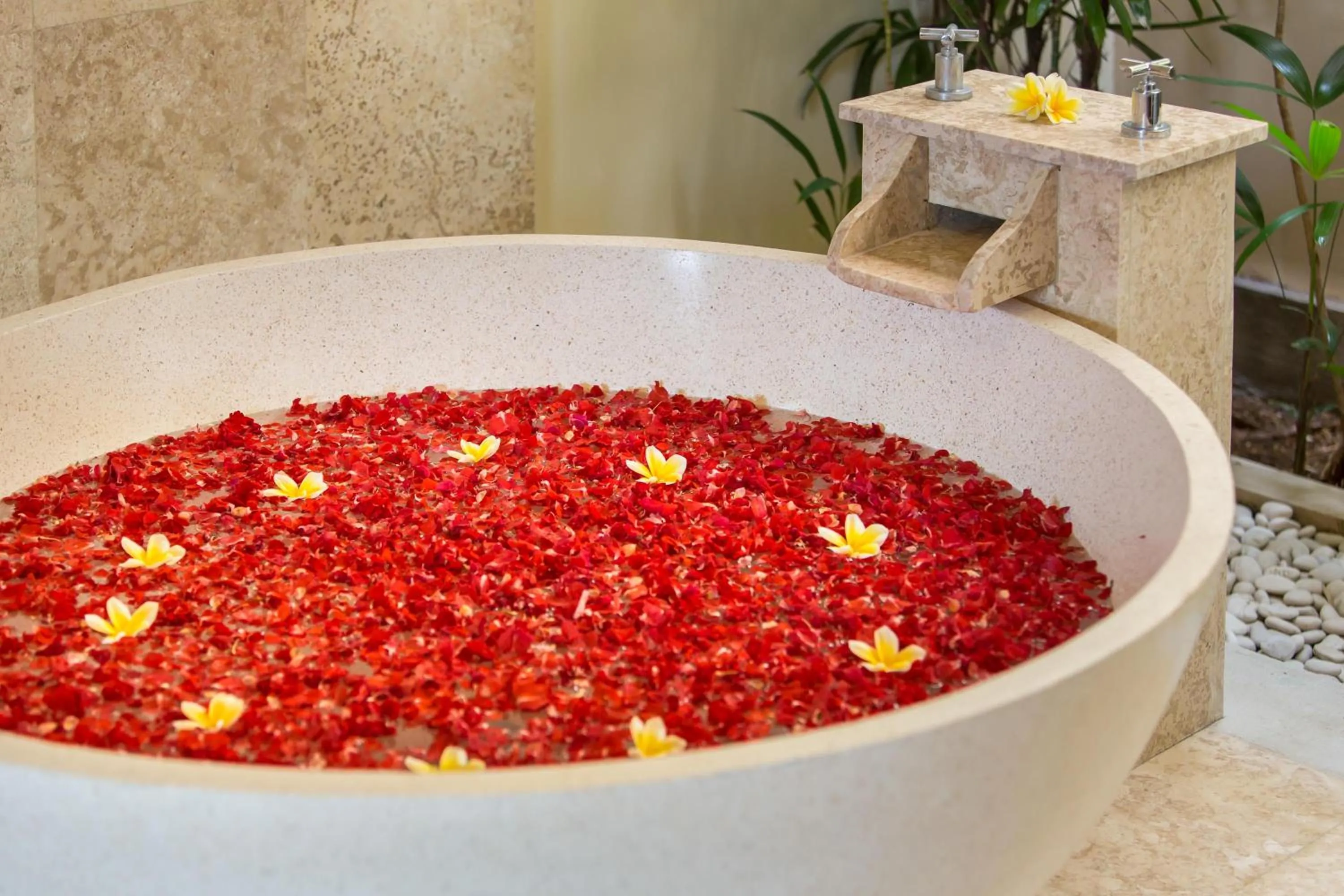 Bath in The Reika Villas by Nagisa Bali