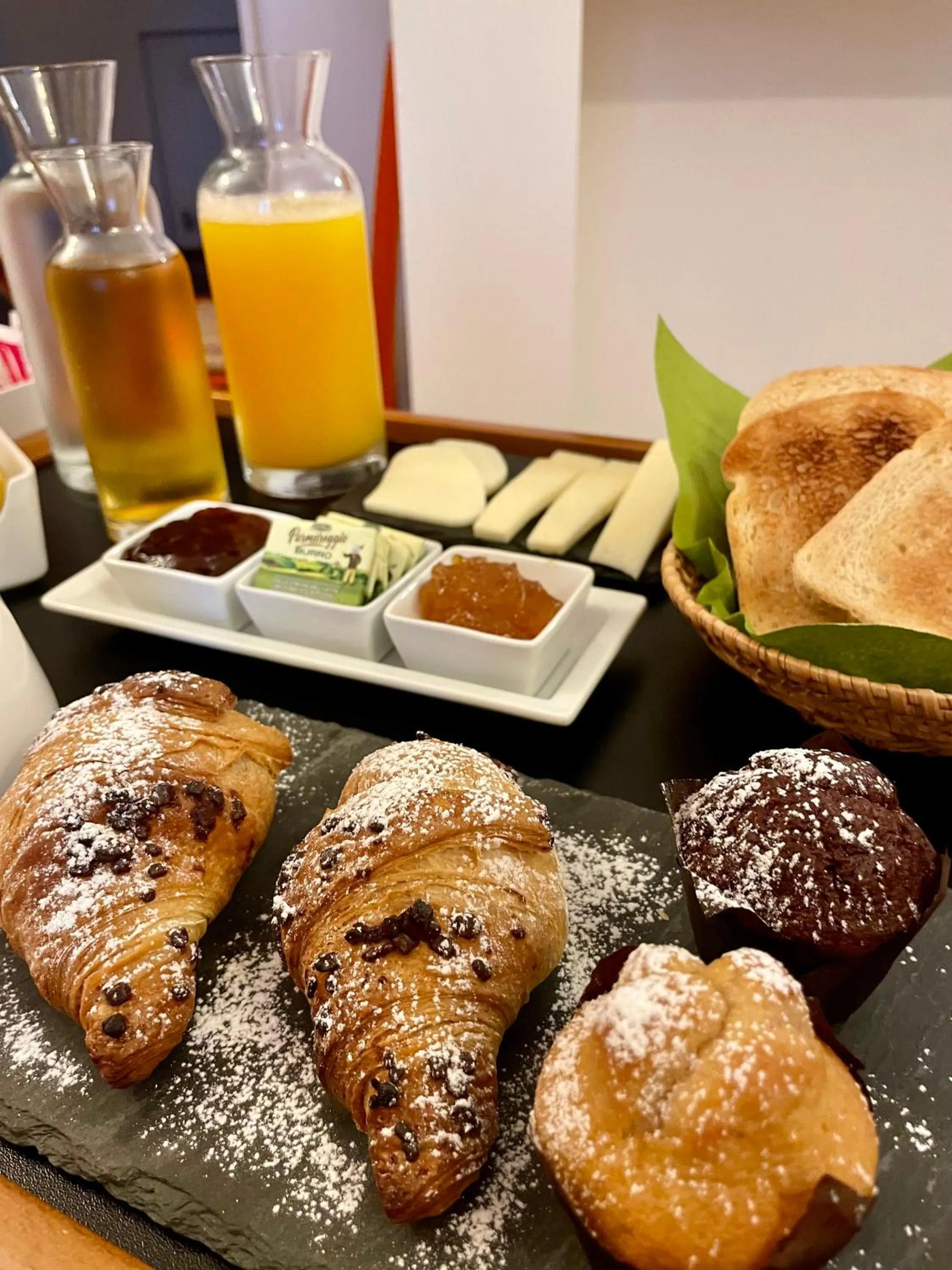 Italian breakfast in B&b Vista sul Canal Grande