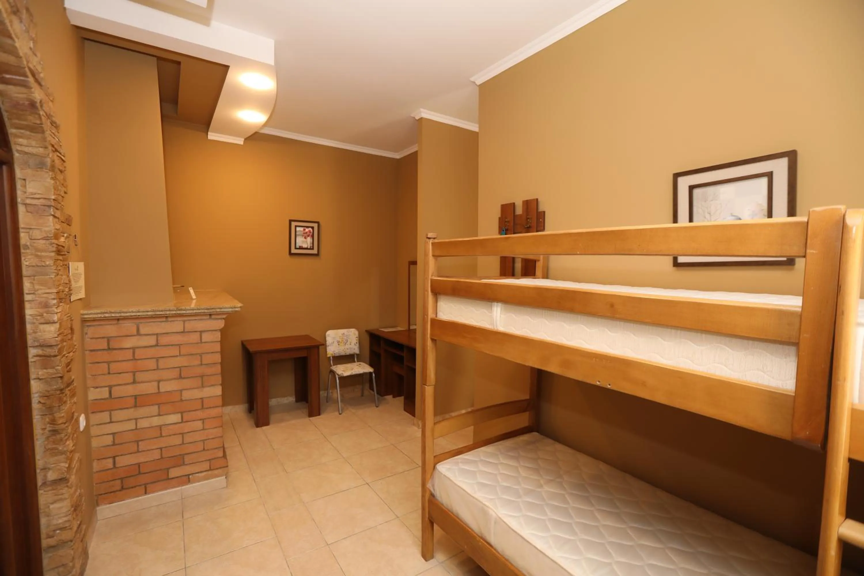 Photo of the whole room, Bed in Popock Baghramyan