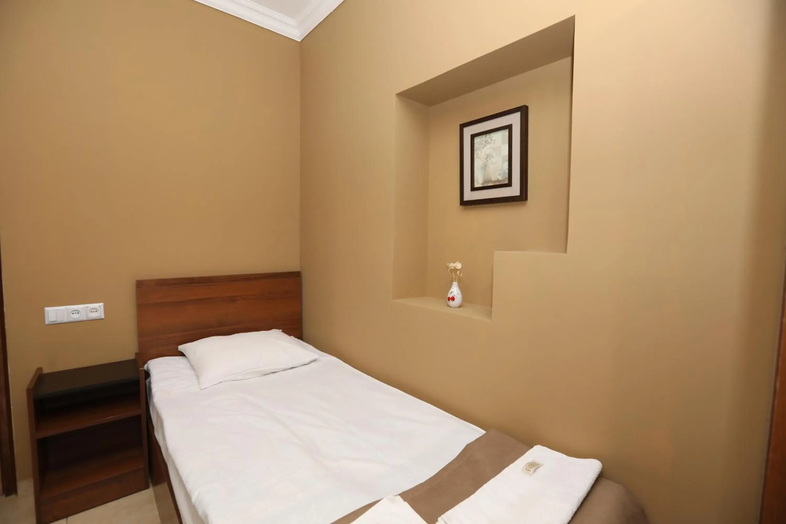Double Room - single occupancy in Popock Baghramyan Double Room - single occupancy in Popock Baghramyan