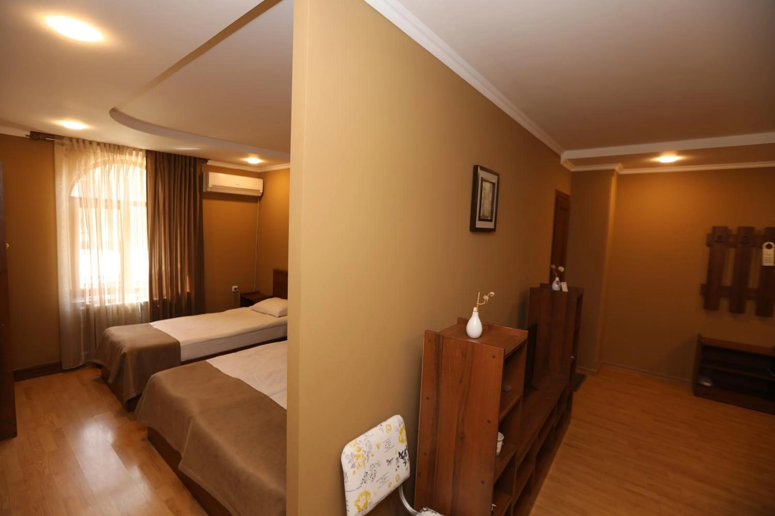 Photo of the whole room, Bed in Popock Baghramyan